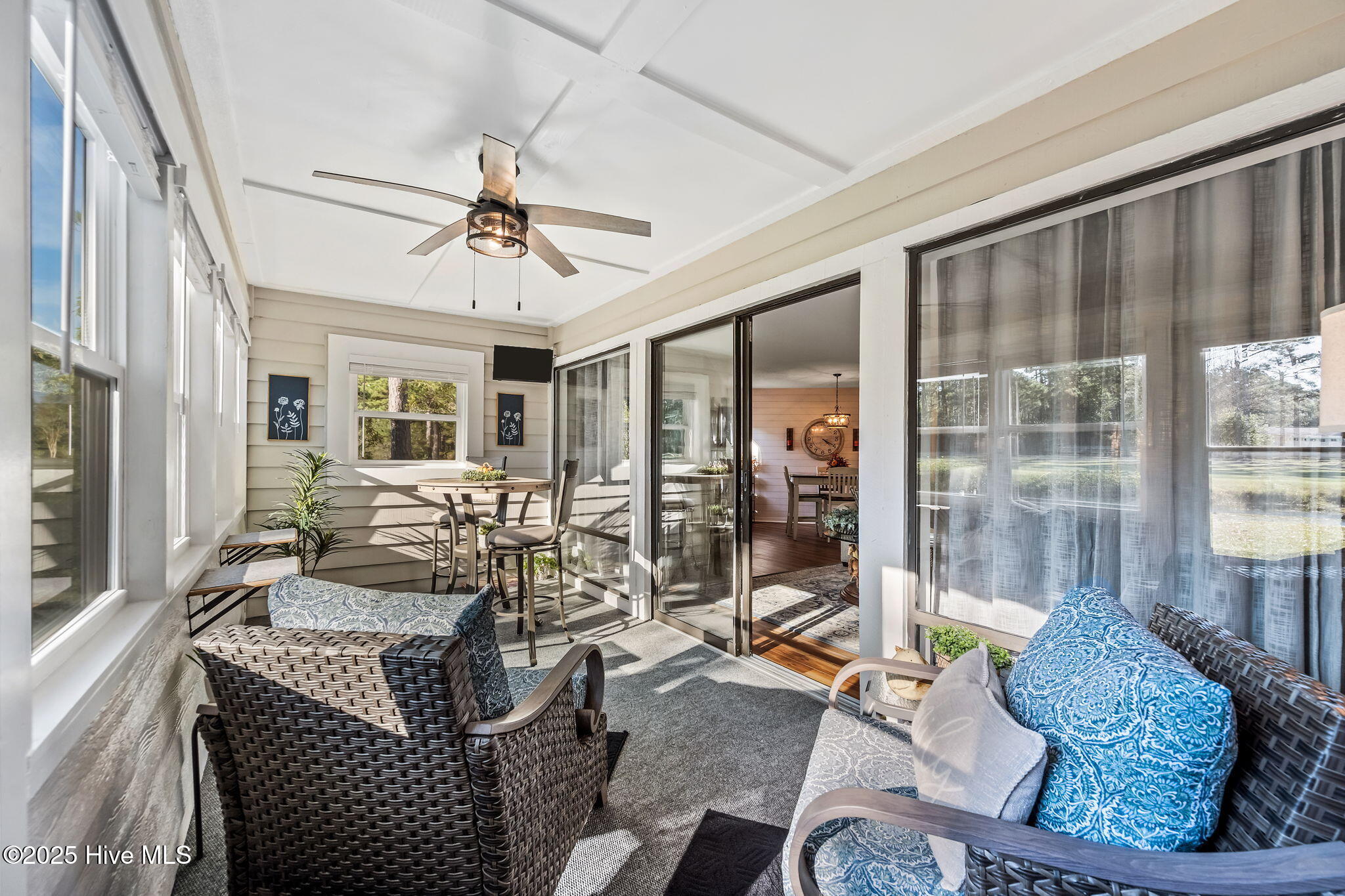 724 Azalea Drive, 439, Hampstead Unit: 439