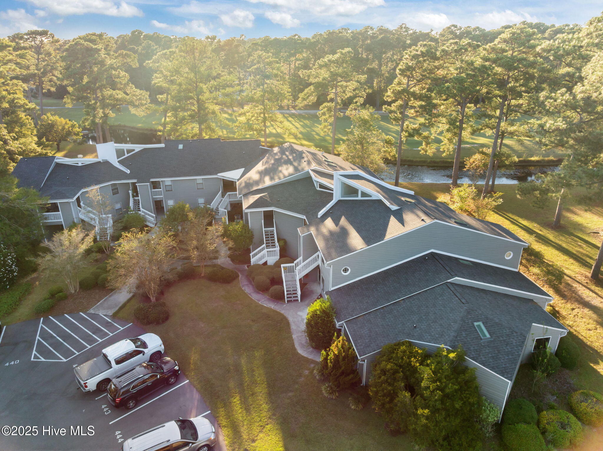 724 Azalea Drive, 439, Hampstead Unit: 439