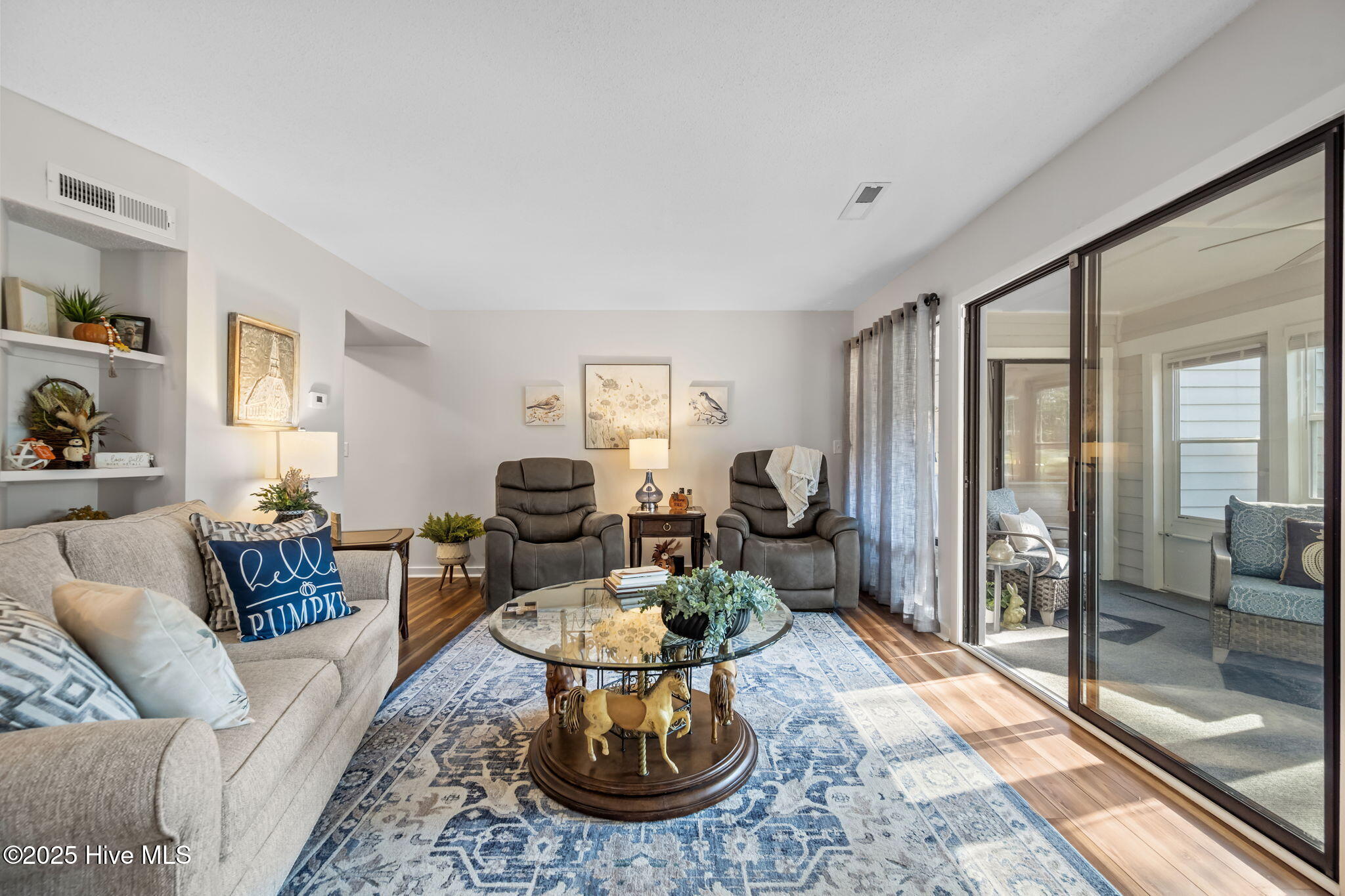 724 Azalea Drive, 439, Hampstead Unit: 439