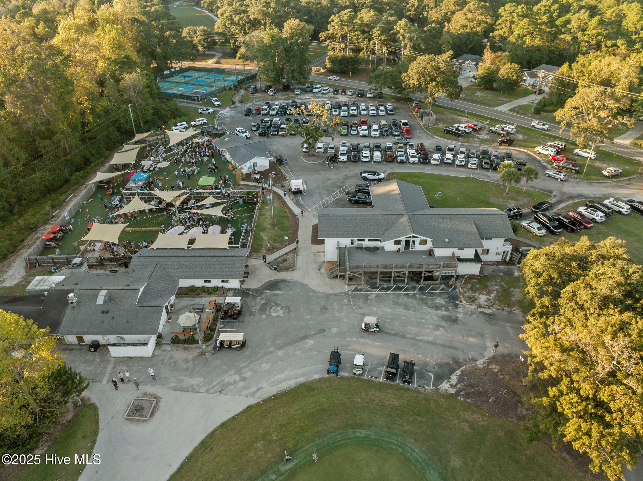 724 Azalea Drive, 439, Hampstead Unit: 439