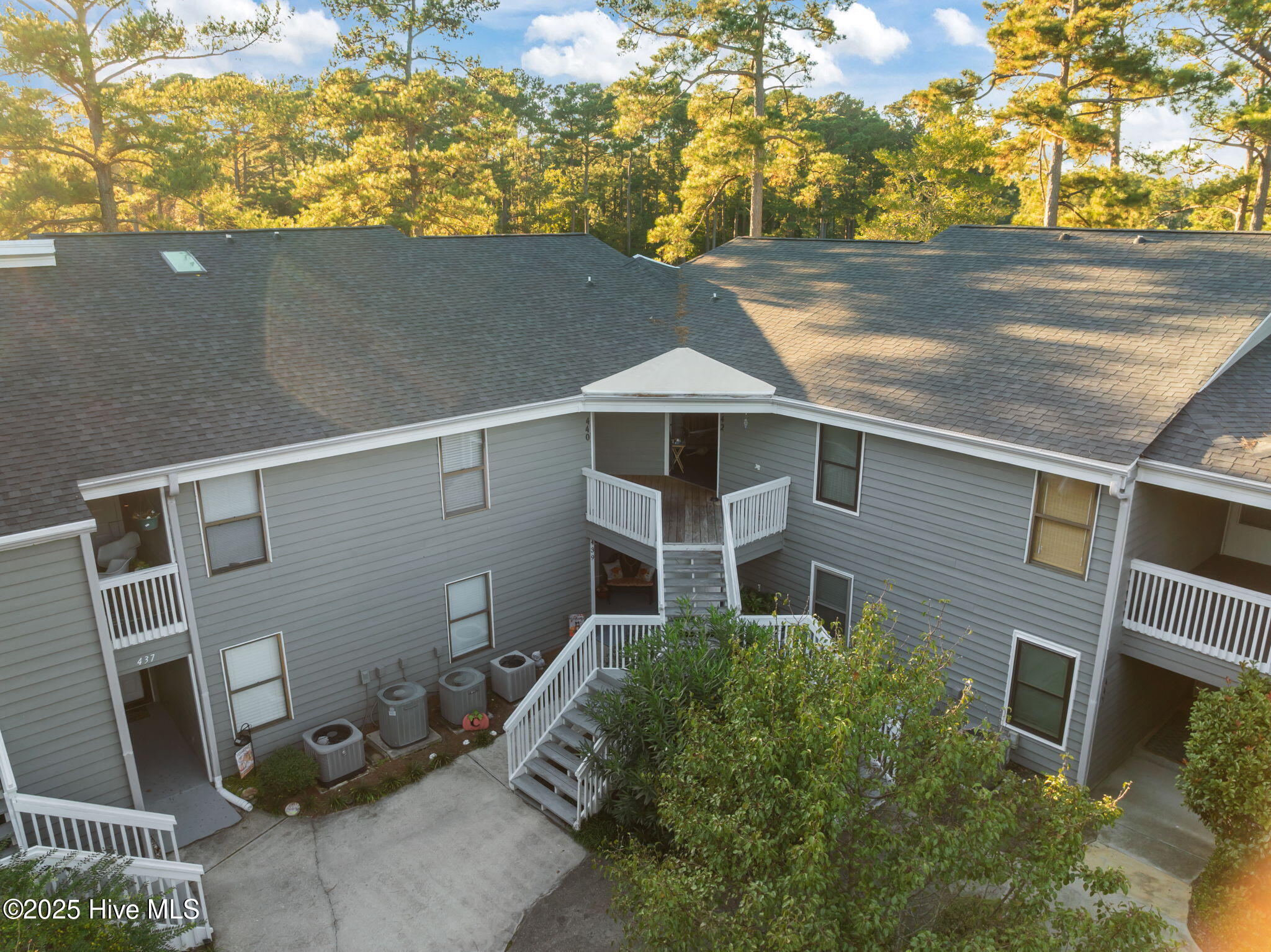 724 Azalea Drive, 439, Hampstead Unit: 439