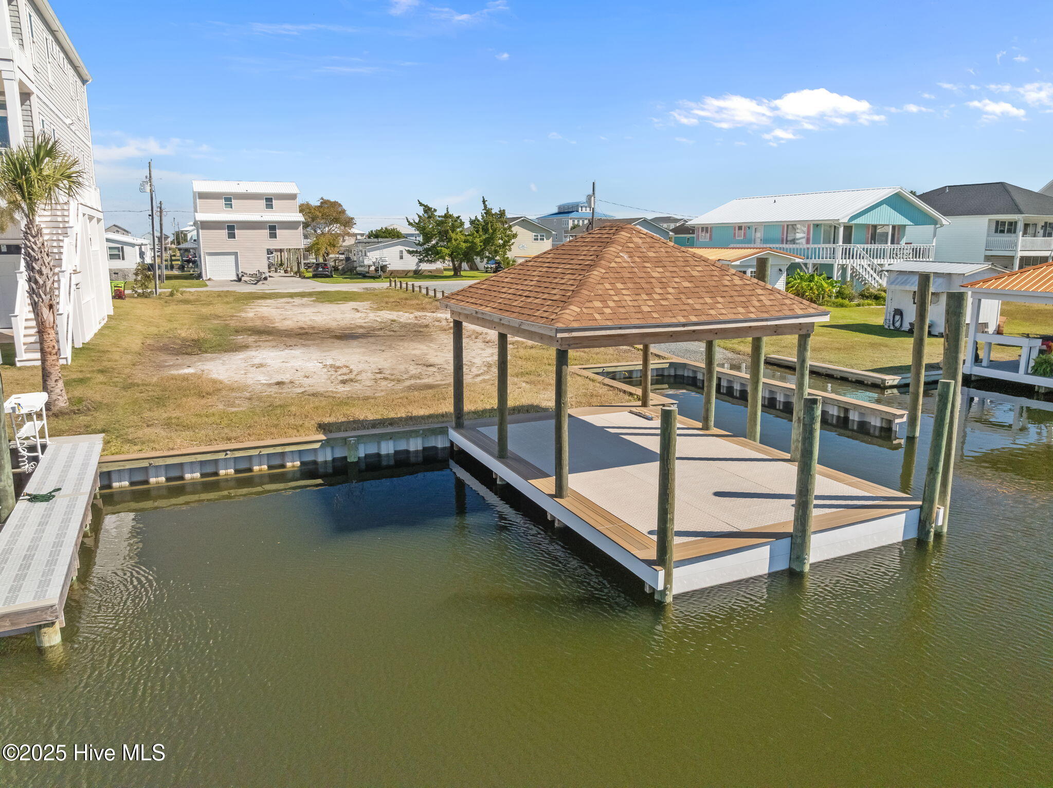 6095 41 6th Street, Surf City