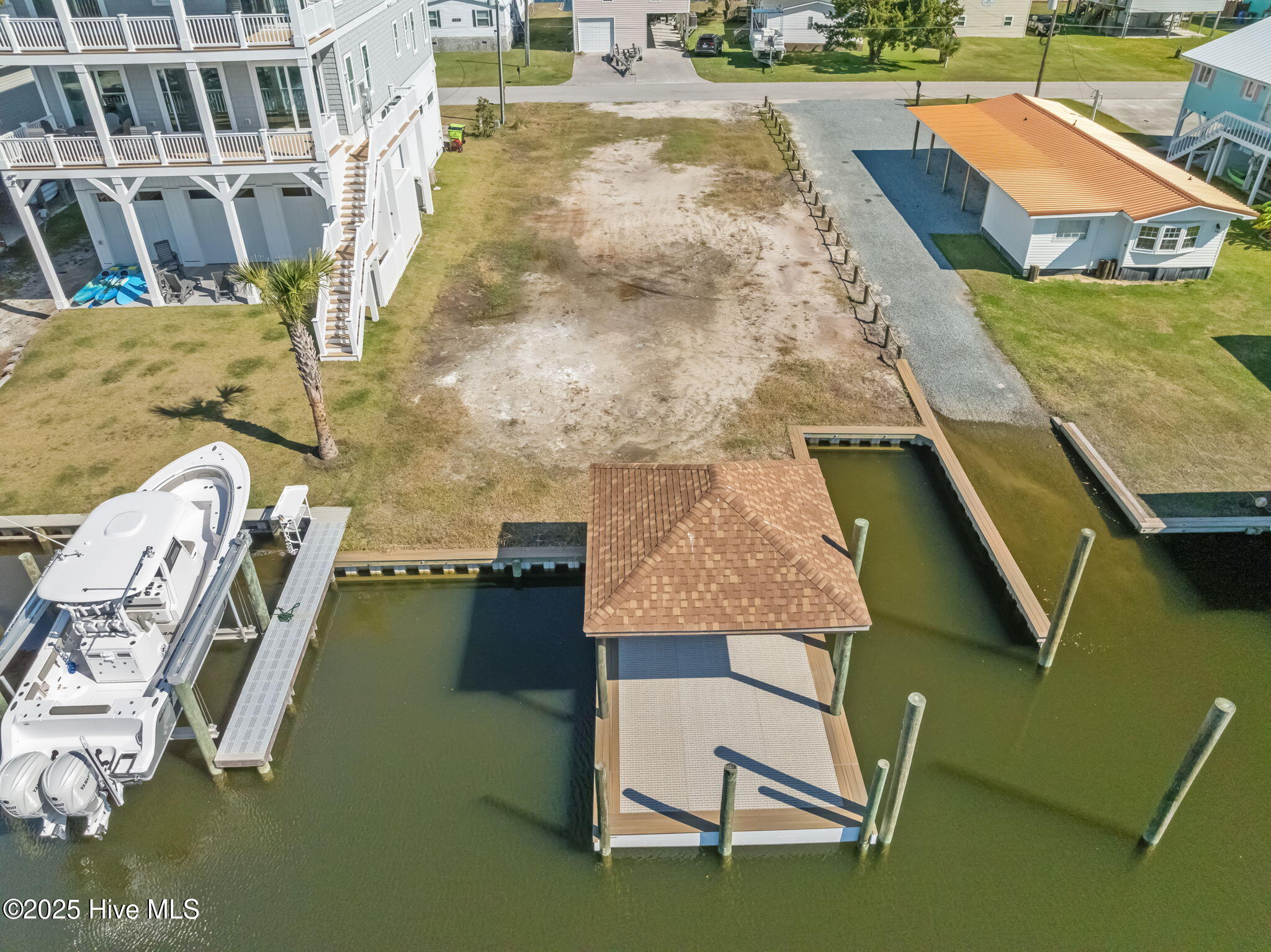 6095 41 6th Street, Surf City