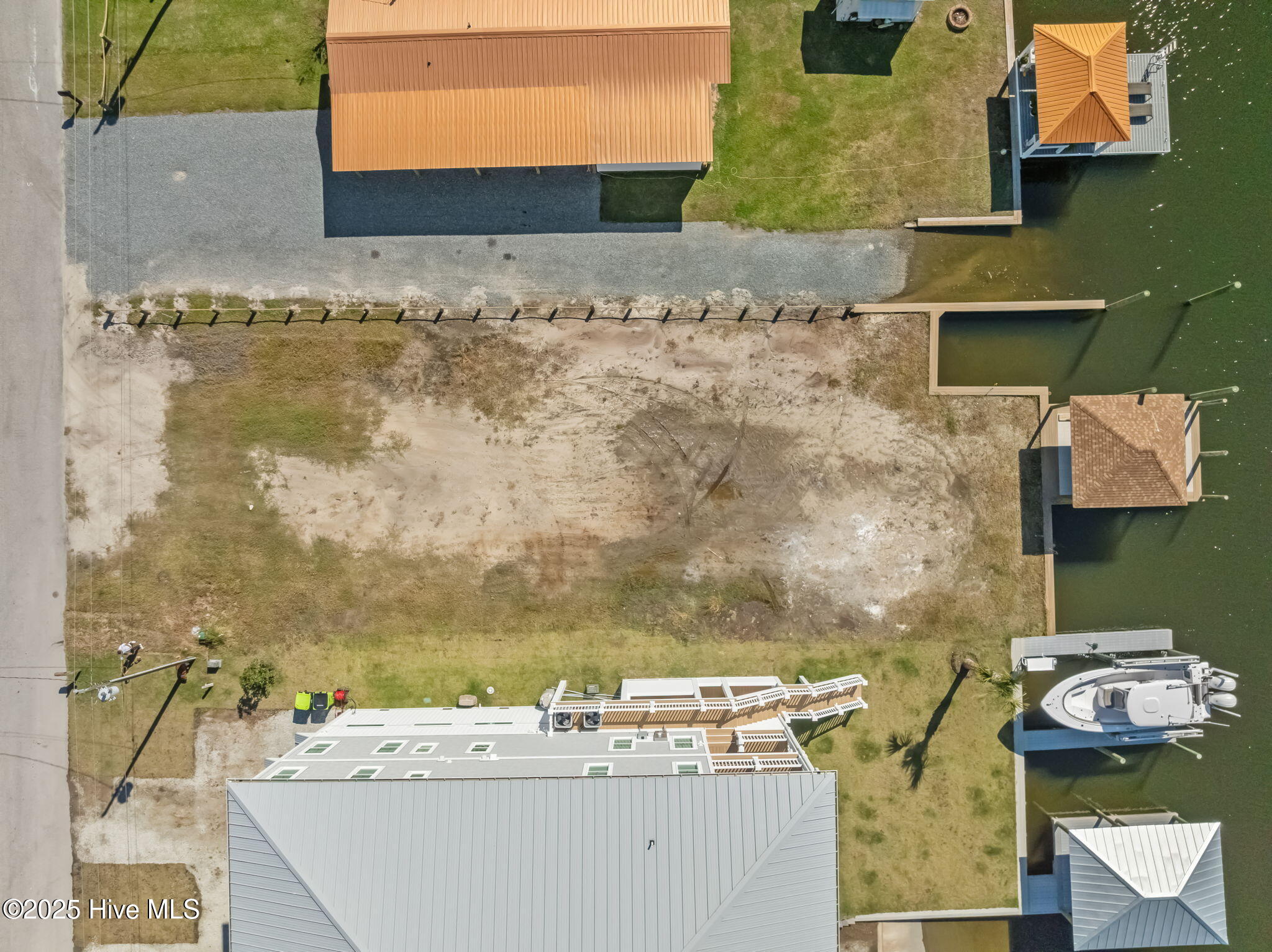 6095 41 6th Street, Surf City