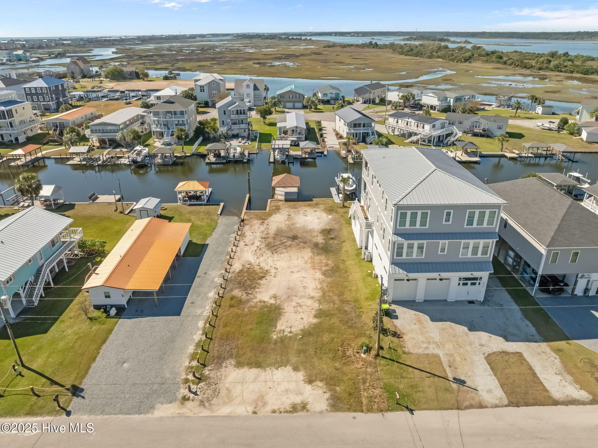 6095 41 6th Street, Surf City