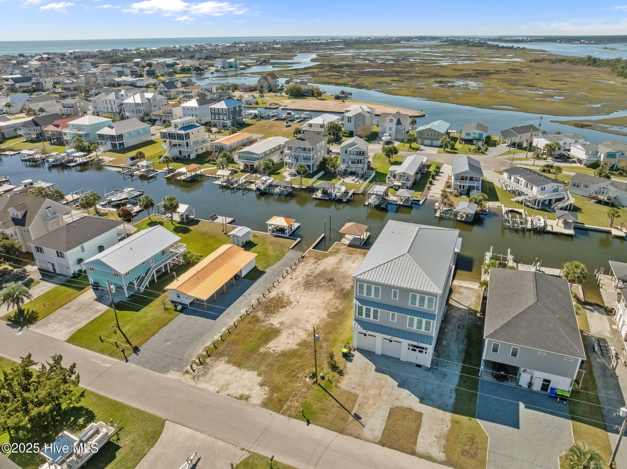6095 41 6th Street, Surf City