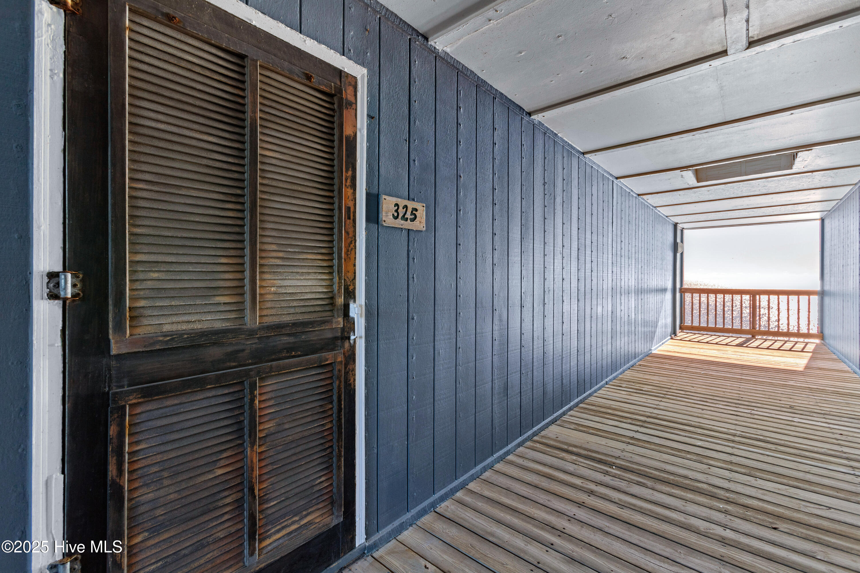 2240 New River Inlet Road Unit 325