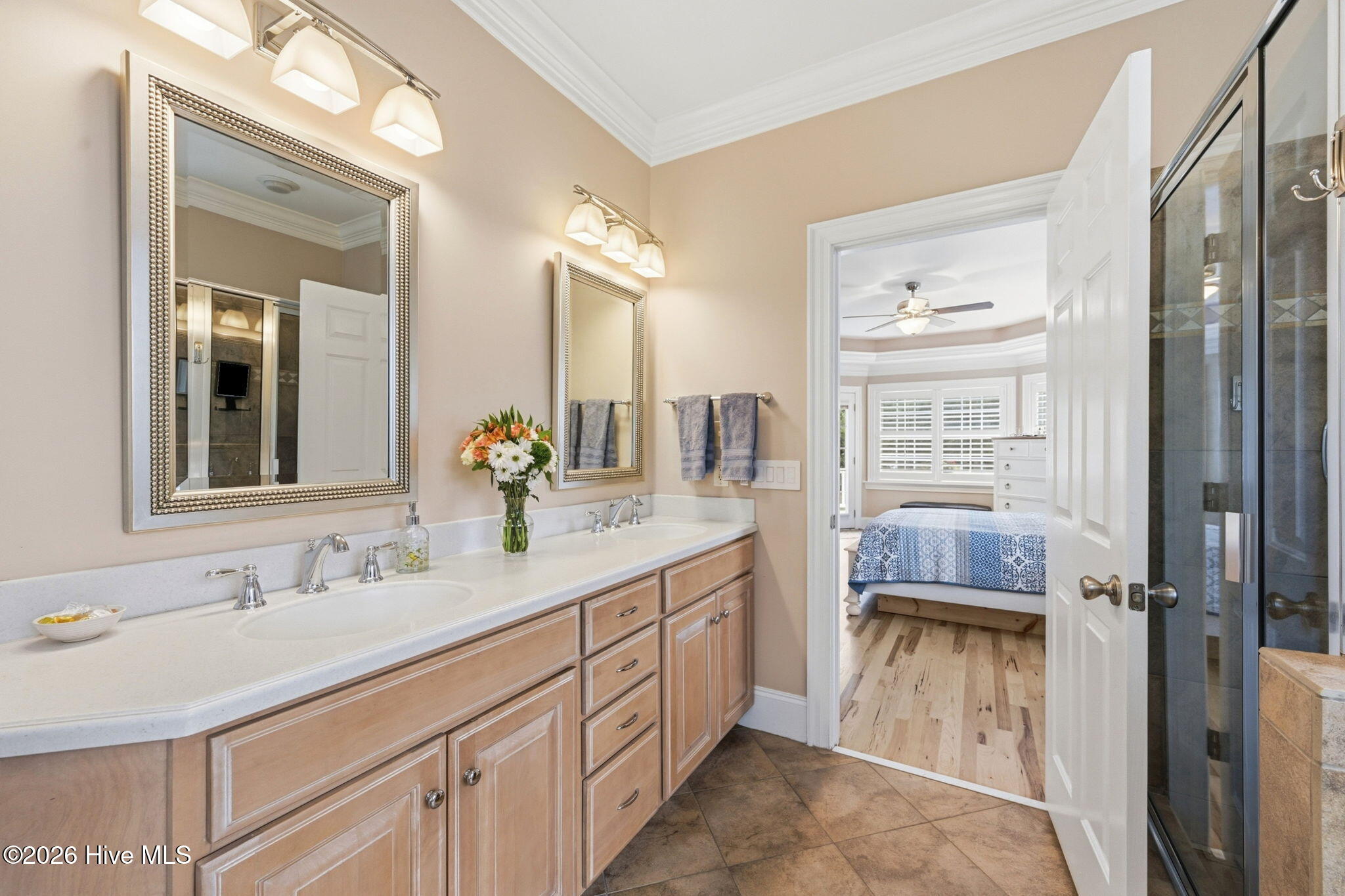 102 N Stargazer Court