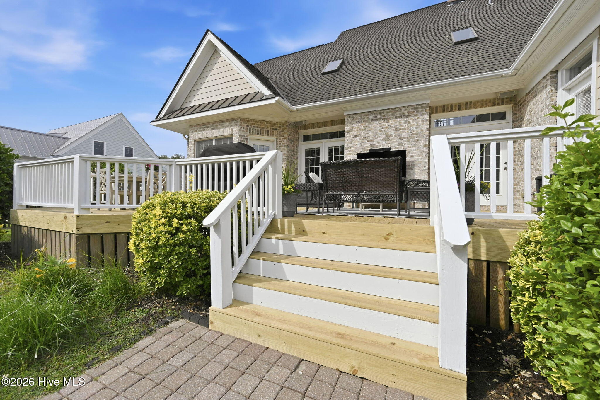 102 N Stargazer Court