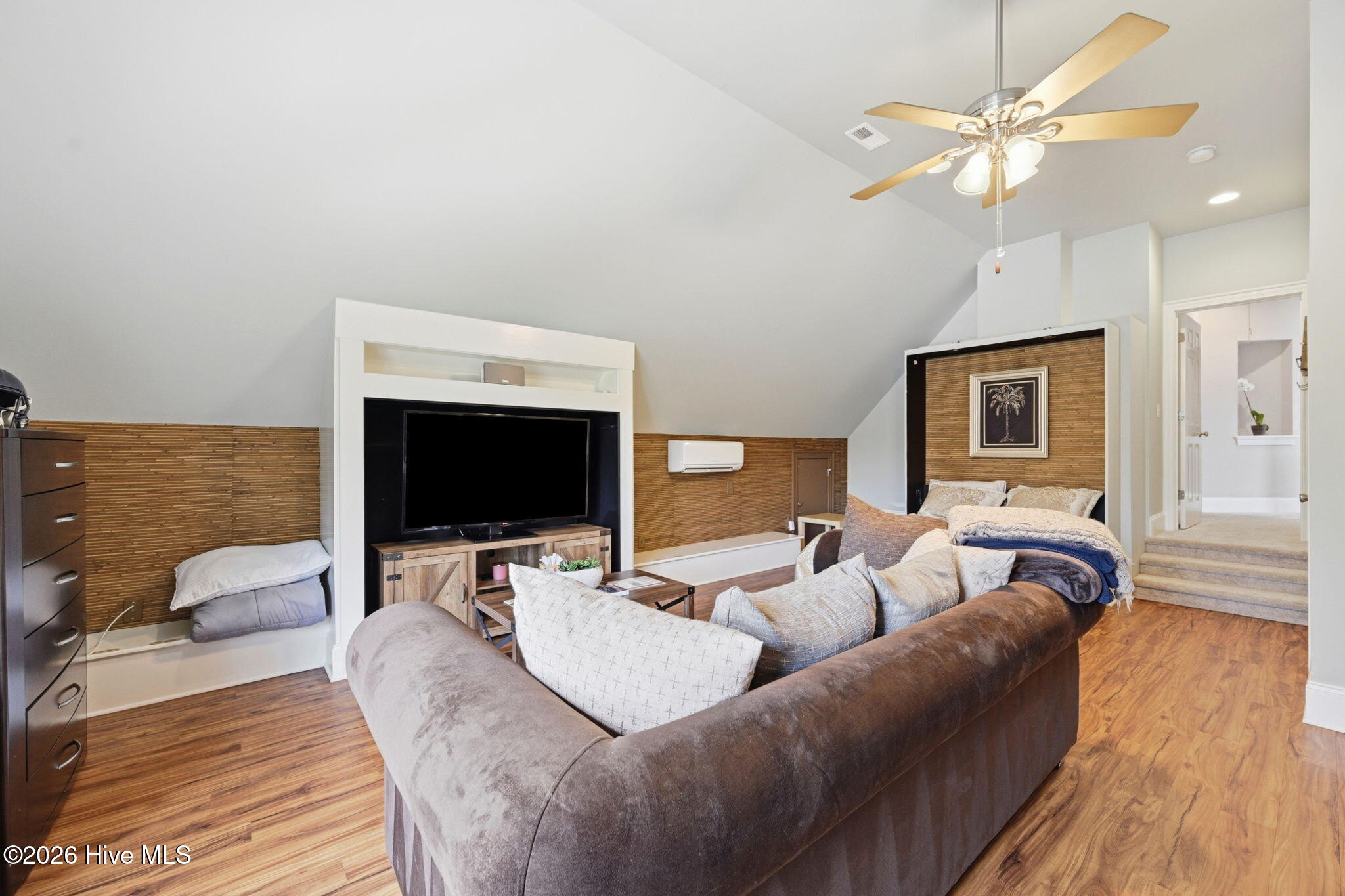 102 N Stargazer Court