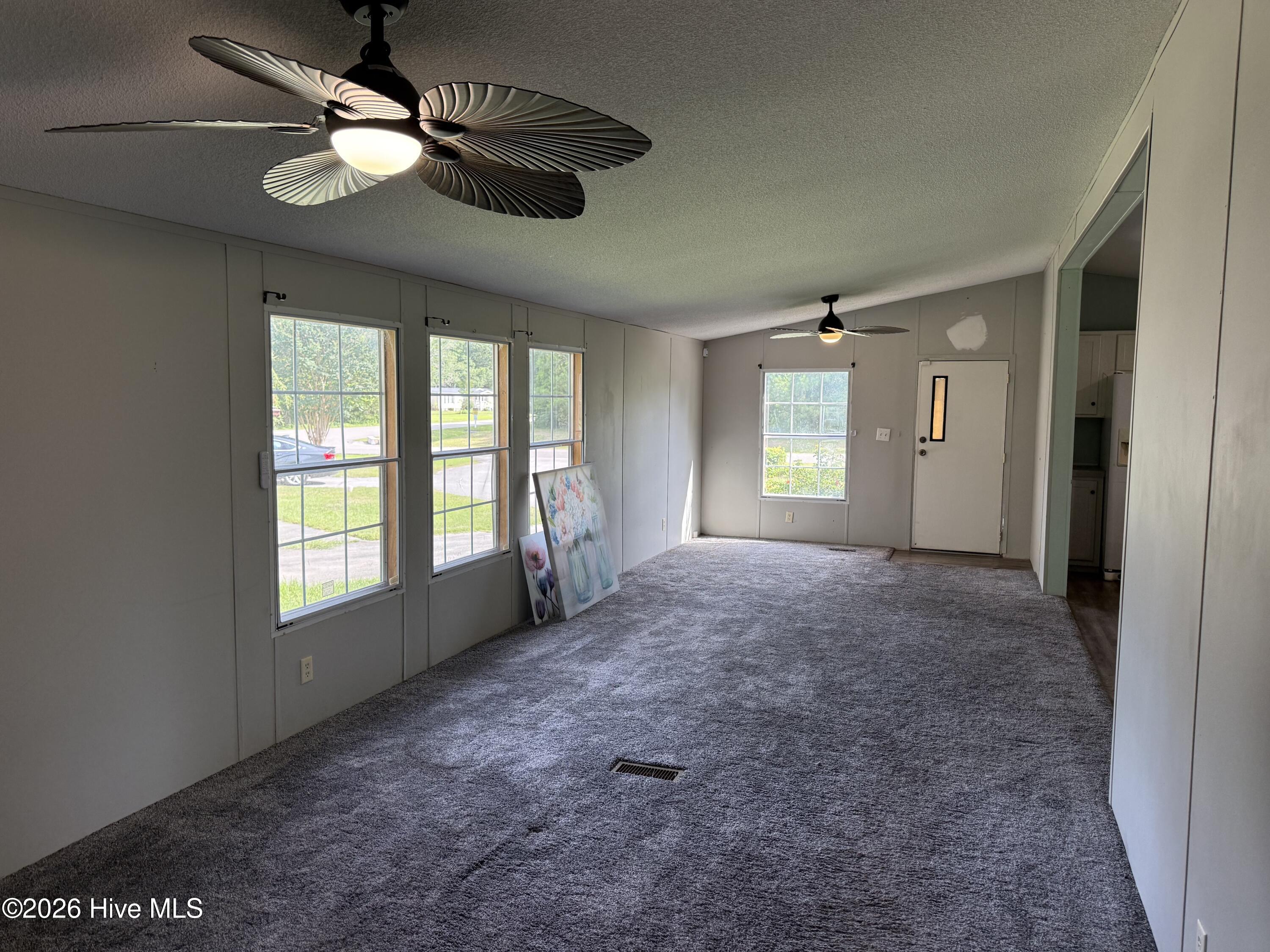 907 Kontiki Court