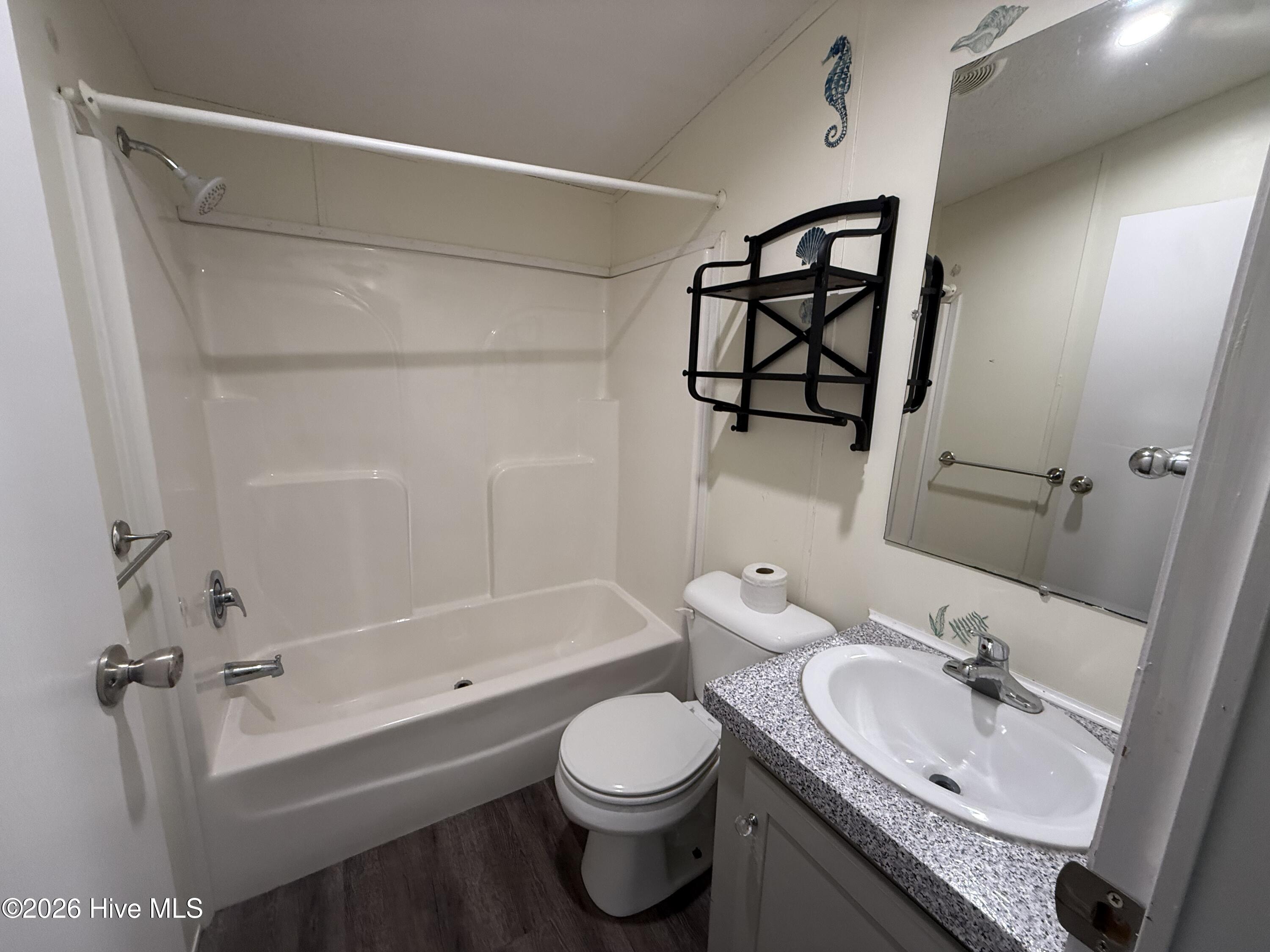 907 Kontiki Court