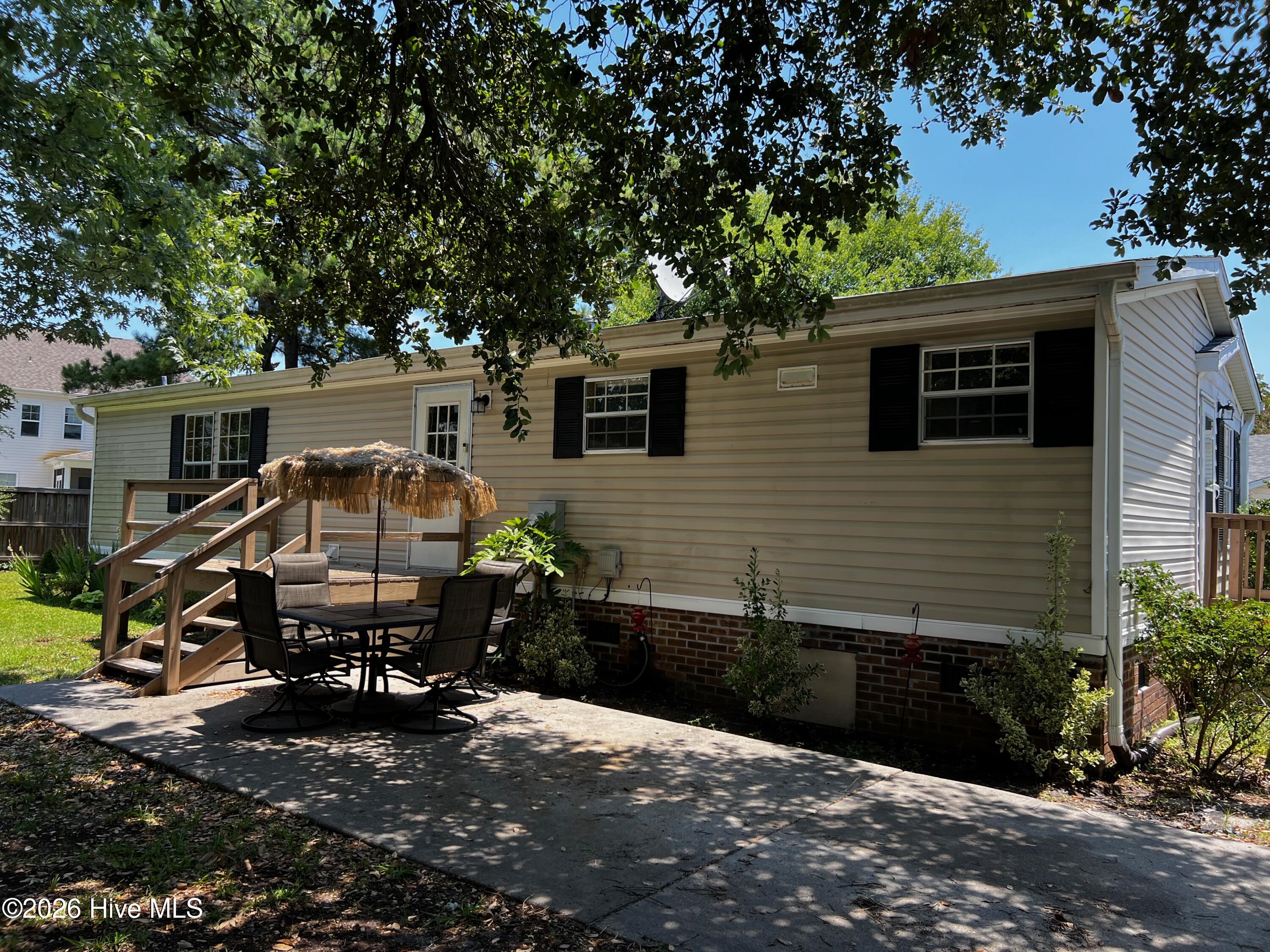 907 Kontiki Court