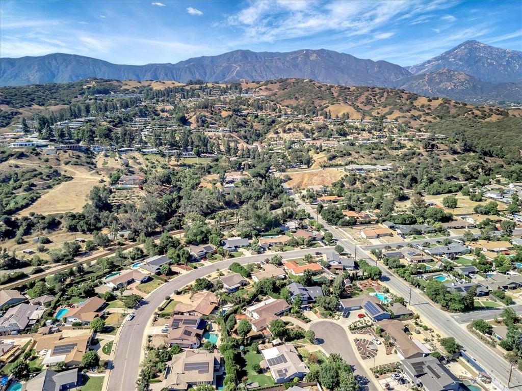 835 Marymount Lane