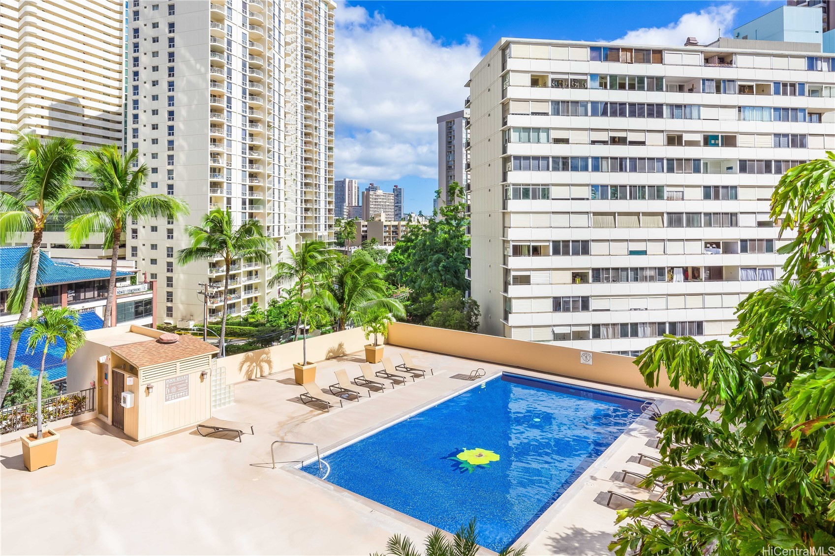 411 Hobron Lane 703