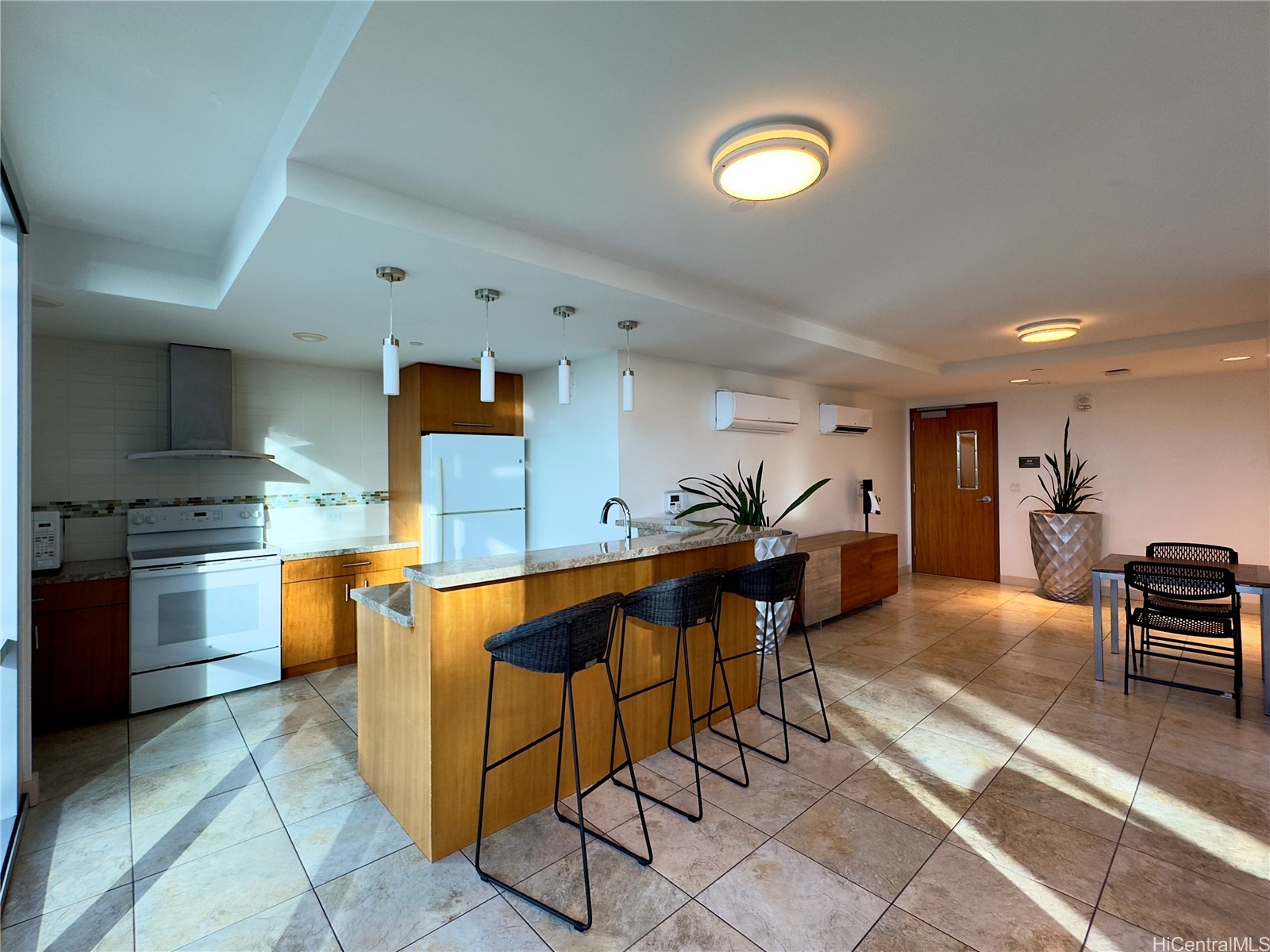 555 South Street 3110