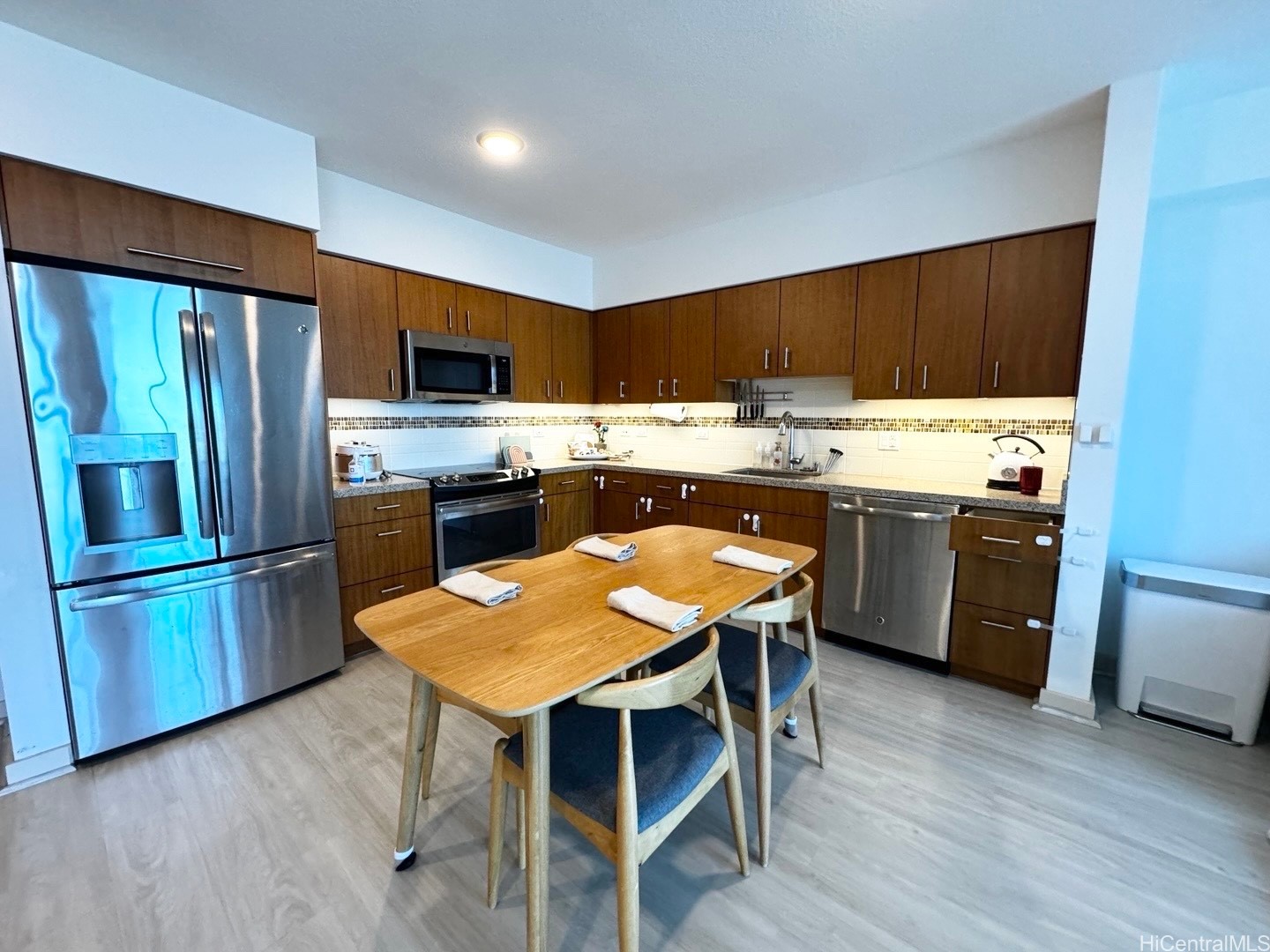 555 South Street 3110