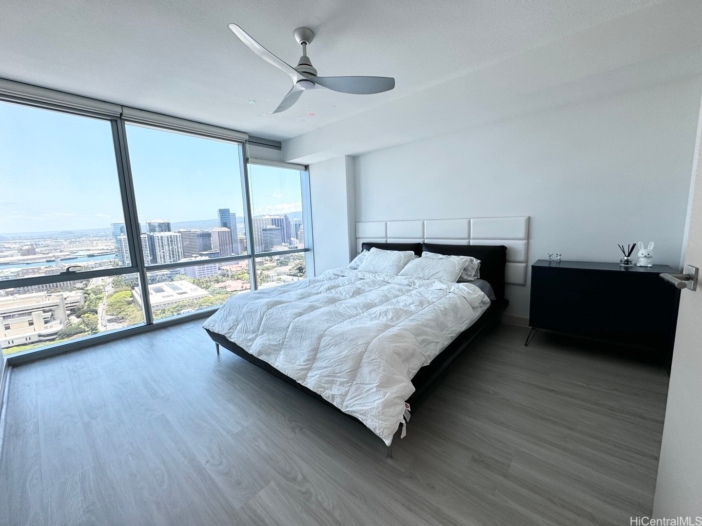 555 South Street 3110