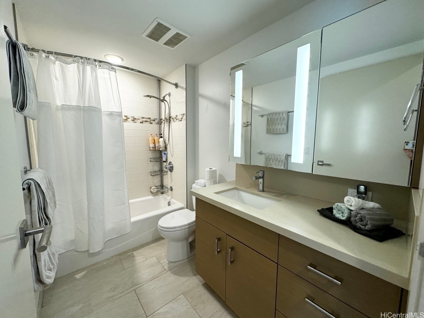555 South Street 3110