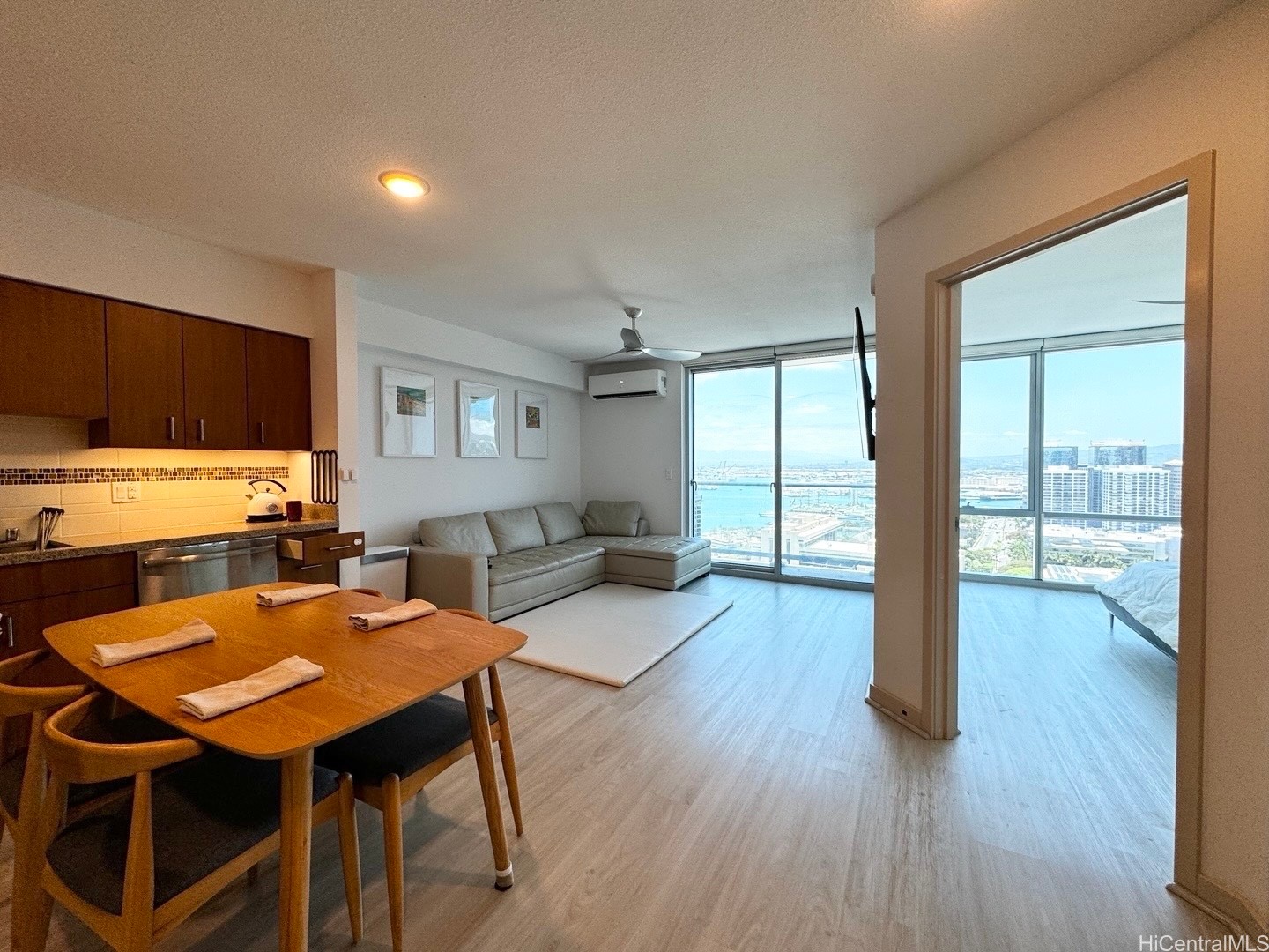 555 South Street 3110