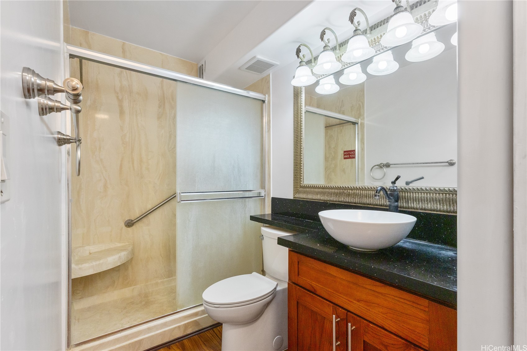 2092 Kuhio Avenue 701