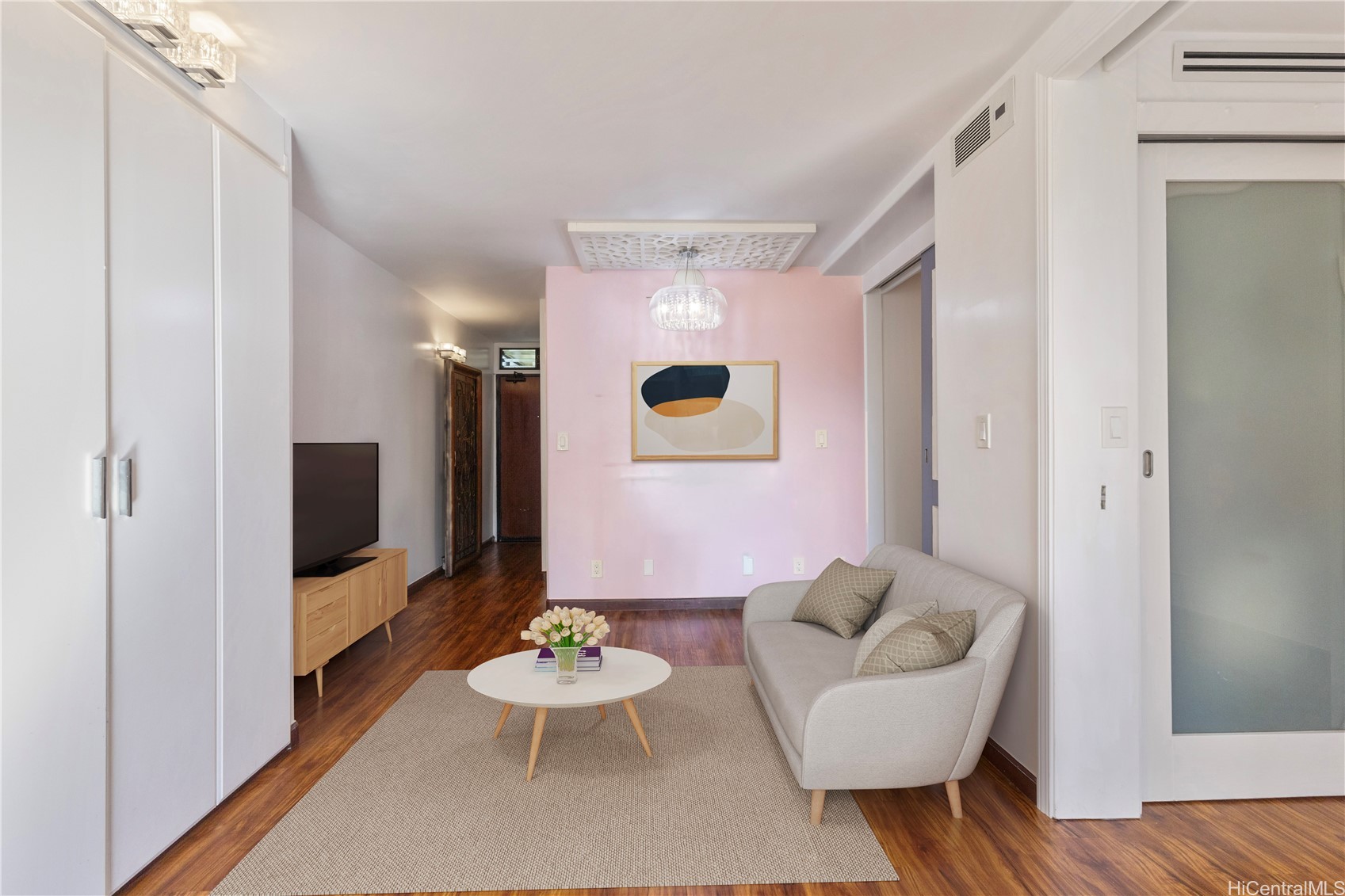 2092 Kuhio Avenue 701