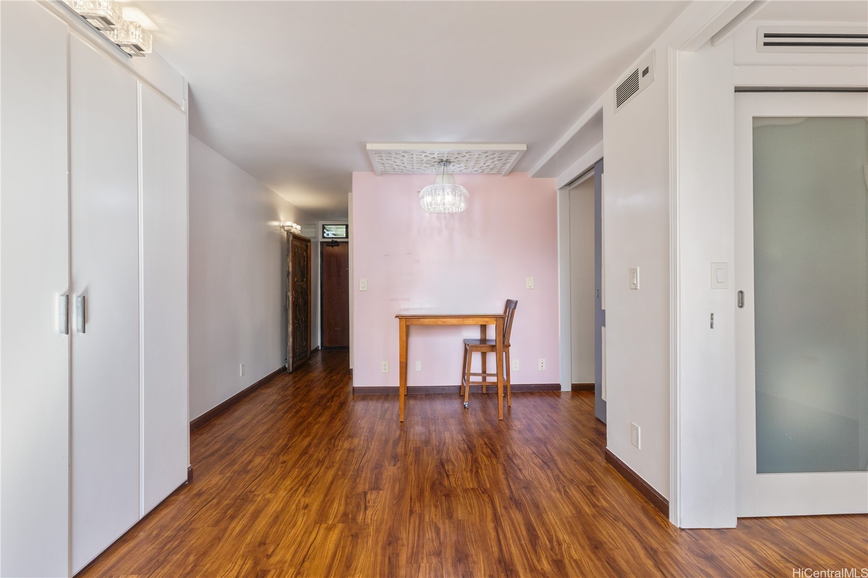 2092 Kuhio Avenue 701