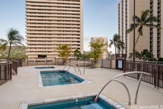 201 Ohua Avenue 3403 T2 (NUC)