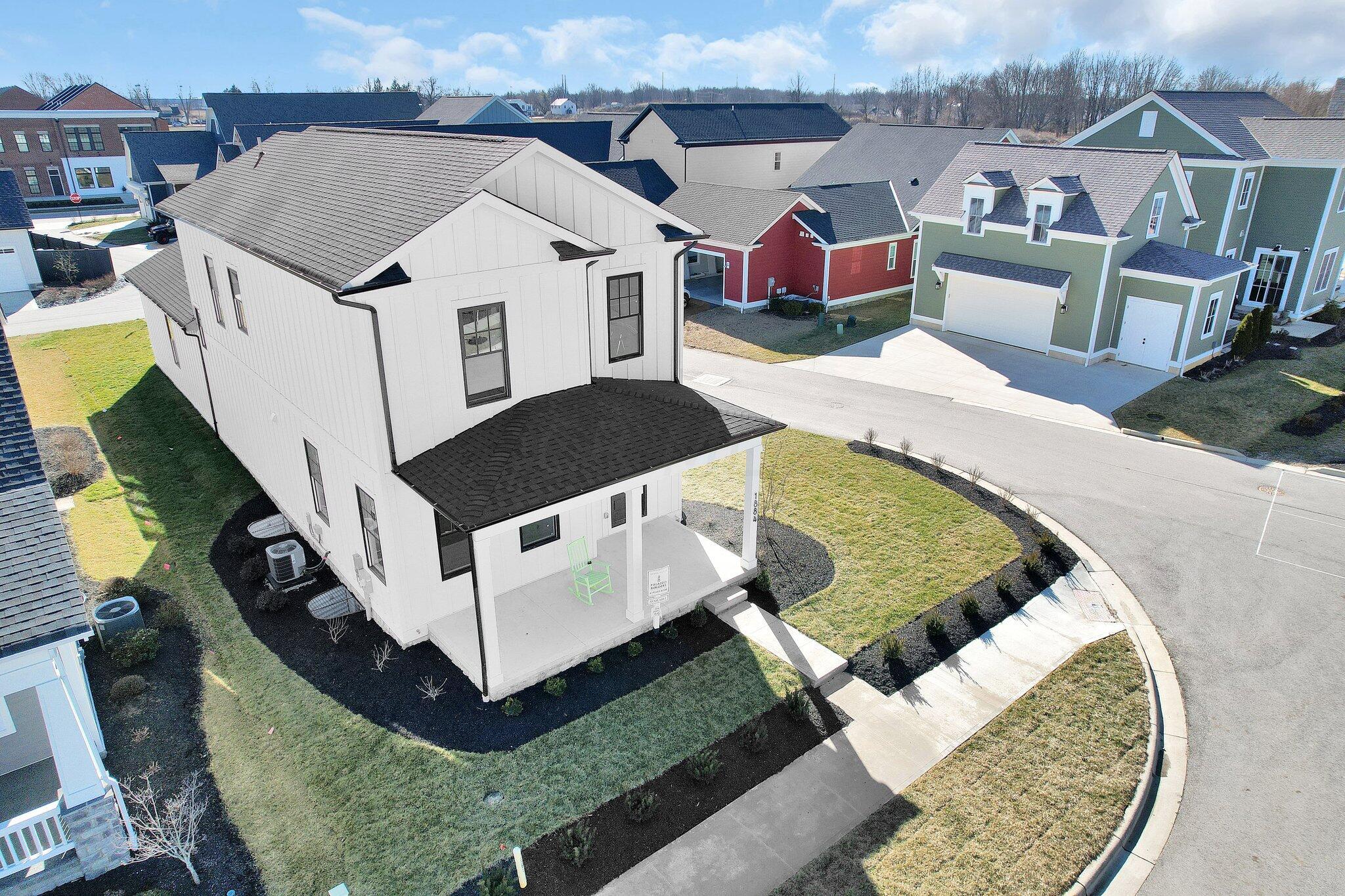 1884 Poplar Place