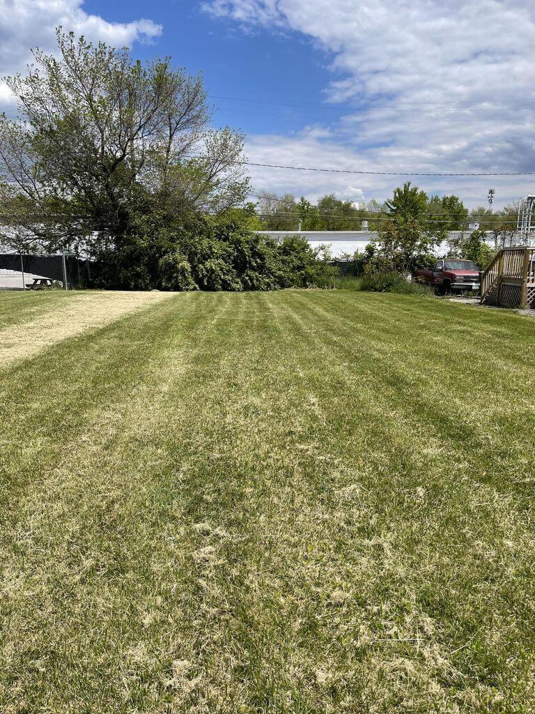 598 Rhoads Avenue