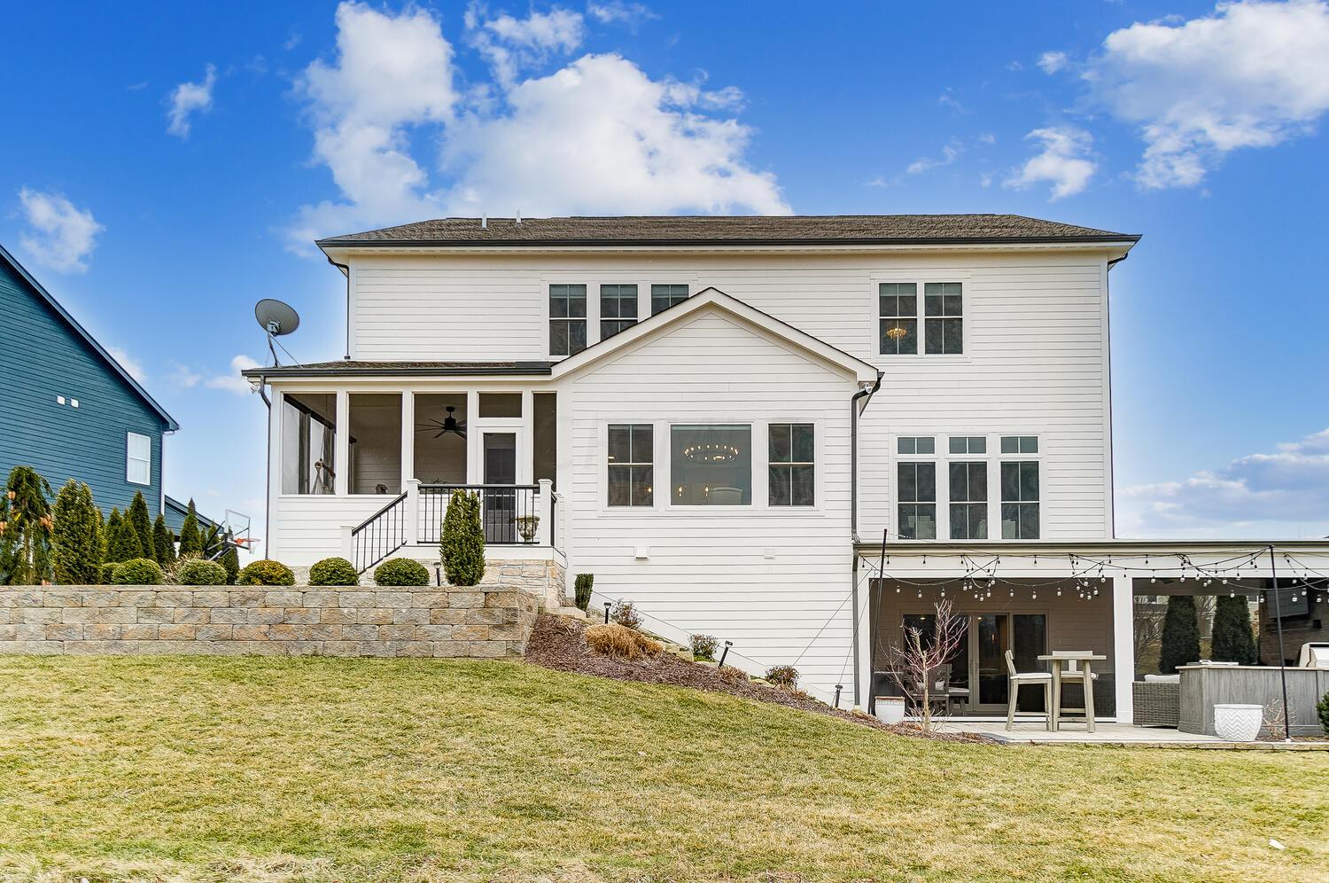 10805 Arrowwood Drive