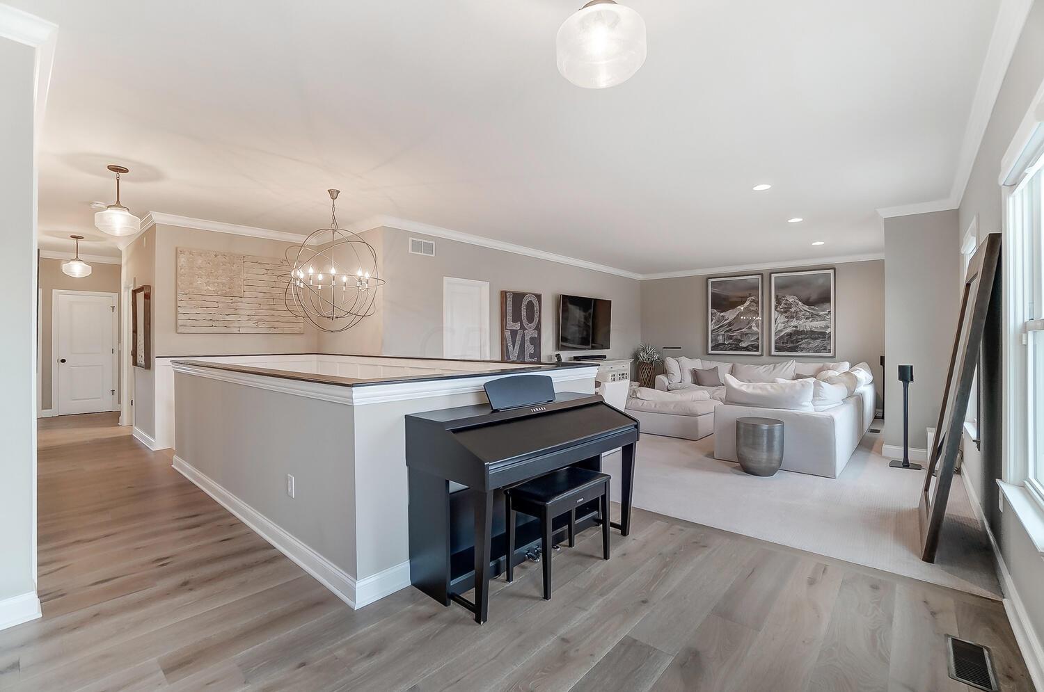 10805 Arrowwood Drive