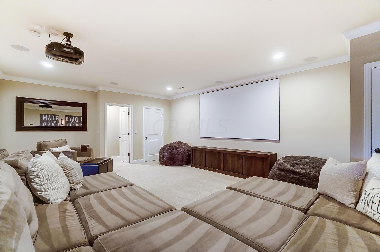 10805 Arrowwood Drive