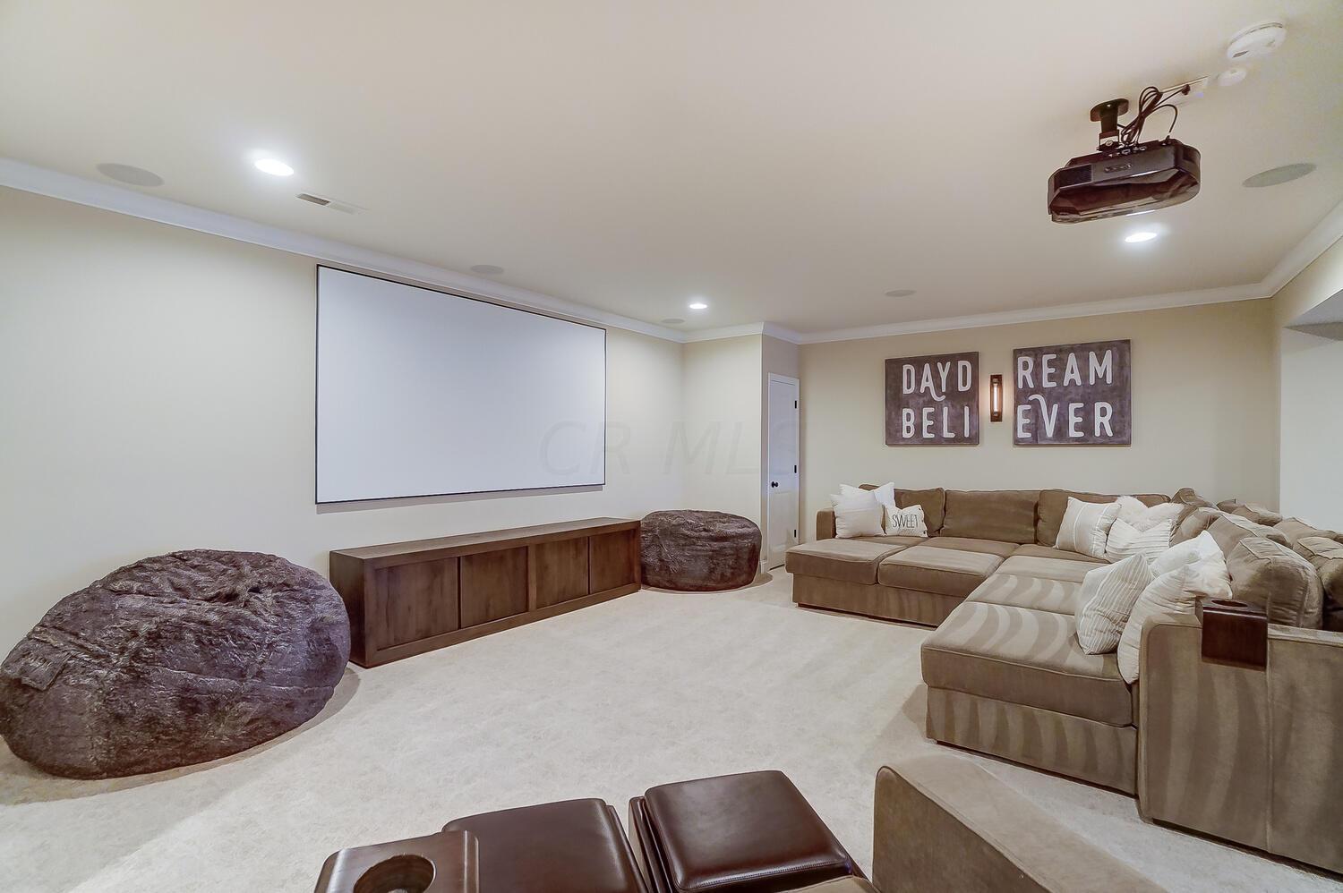 10805 Arrowwood Drive