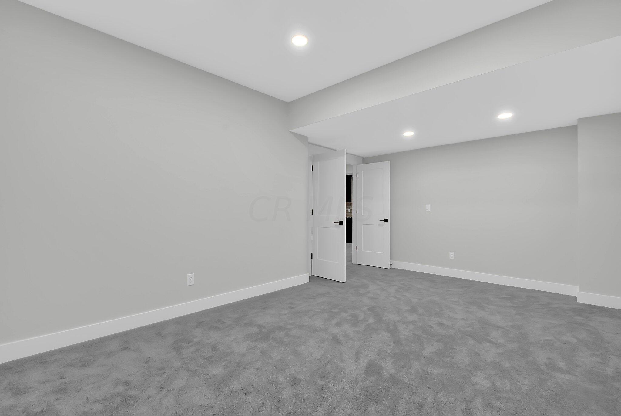 2243 Walnut Way