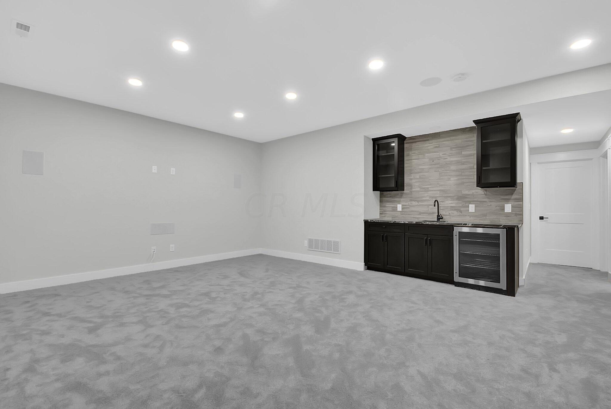 2243 Walnut Way