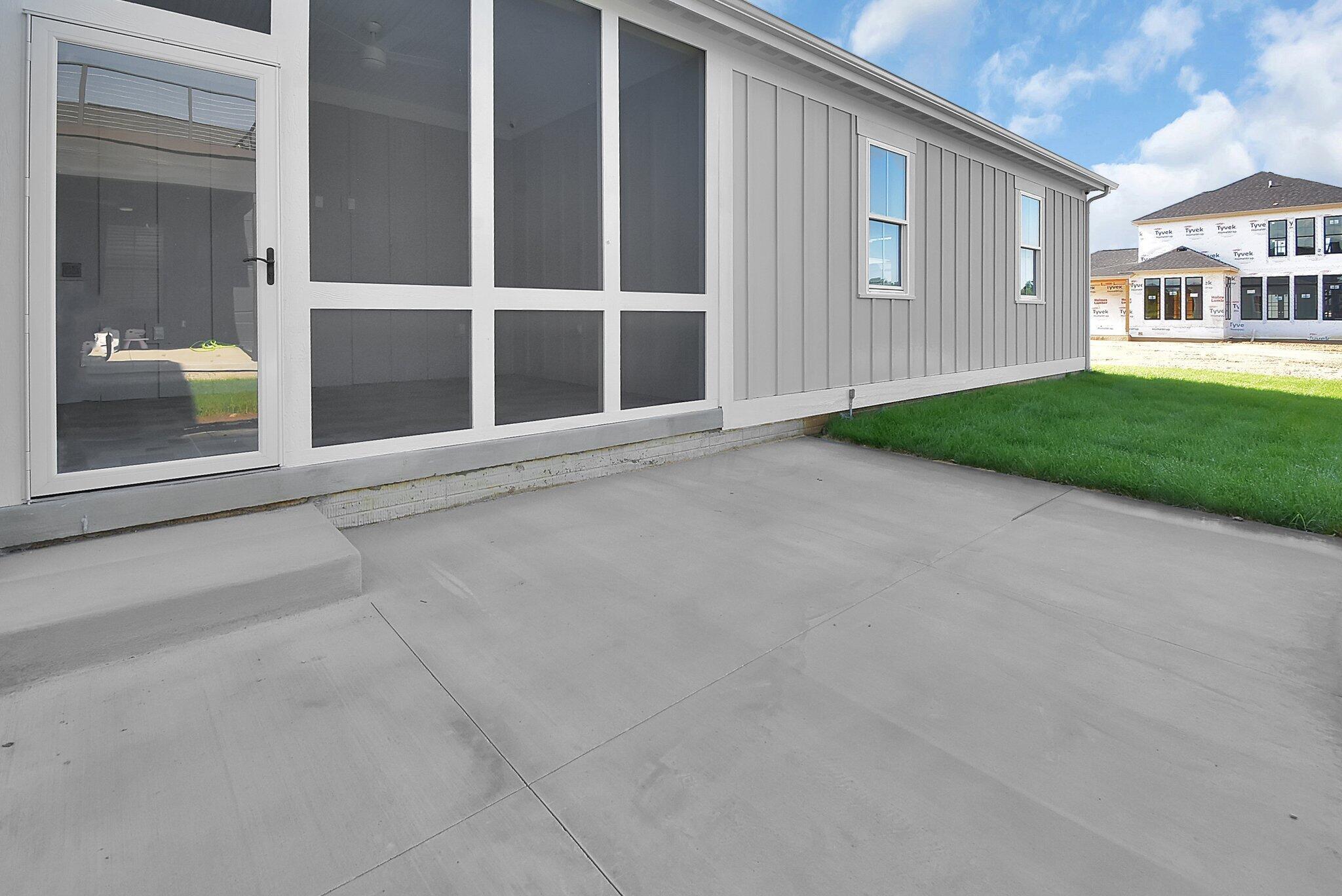 2243 Walnut Way