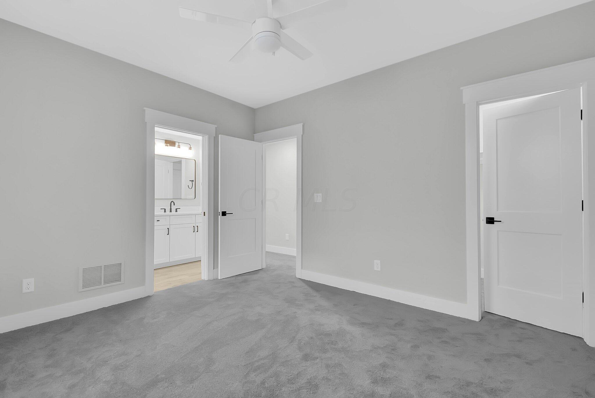 2243 Walnut Way