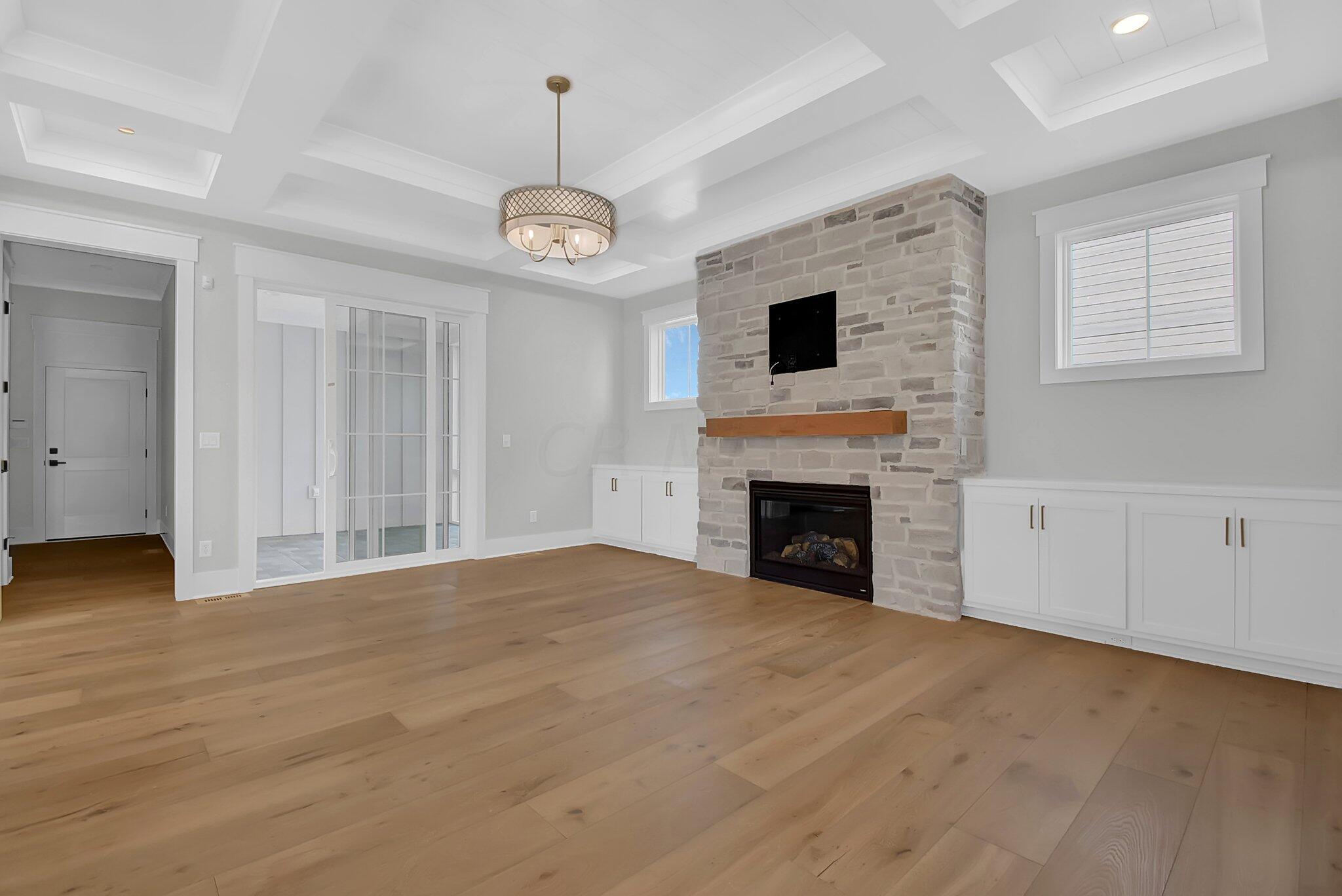 2243 Walnut Way