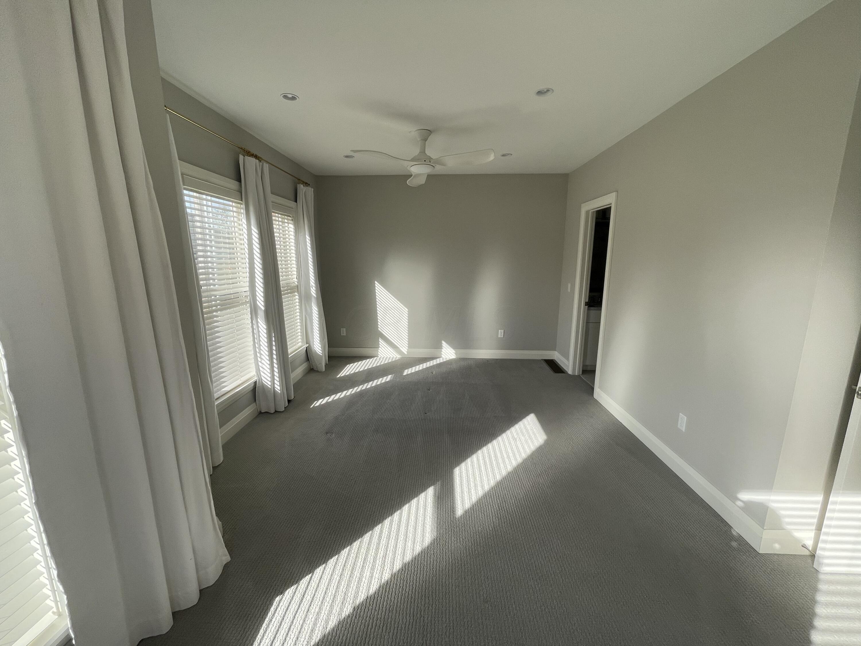 104 W Starr Avenue