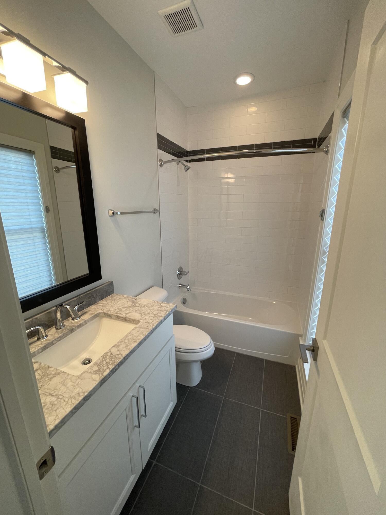 104 W Starr Avenue