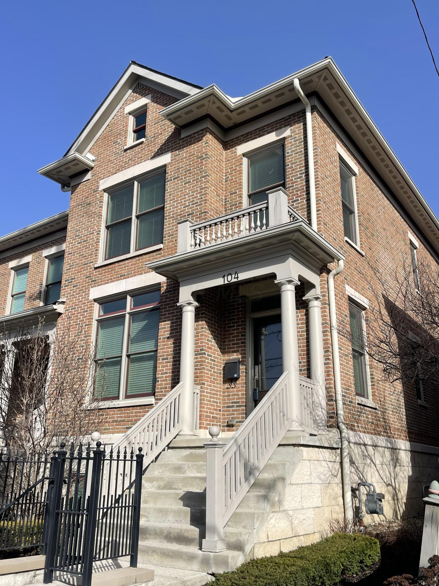 104 W Starr Avenue
