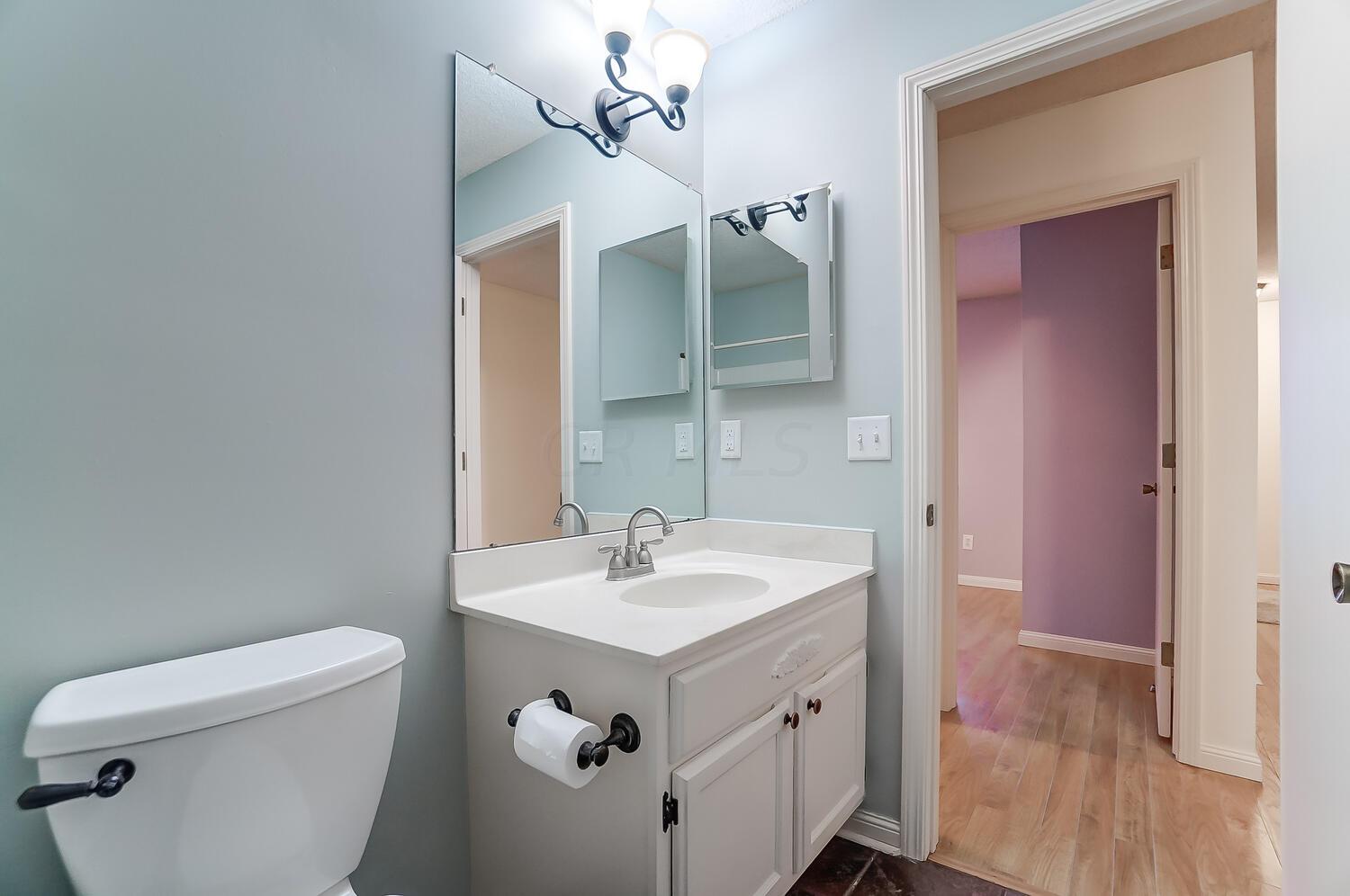 7801 Jaymes Street, 88