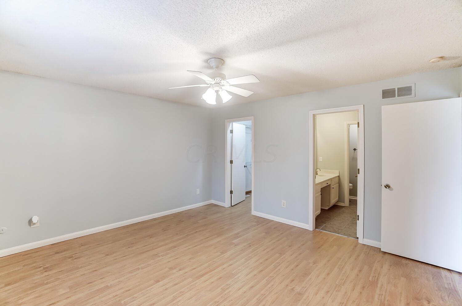 7801 Jaymes Street, 88