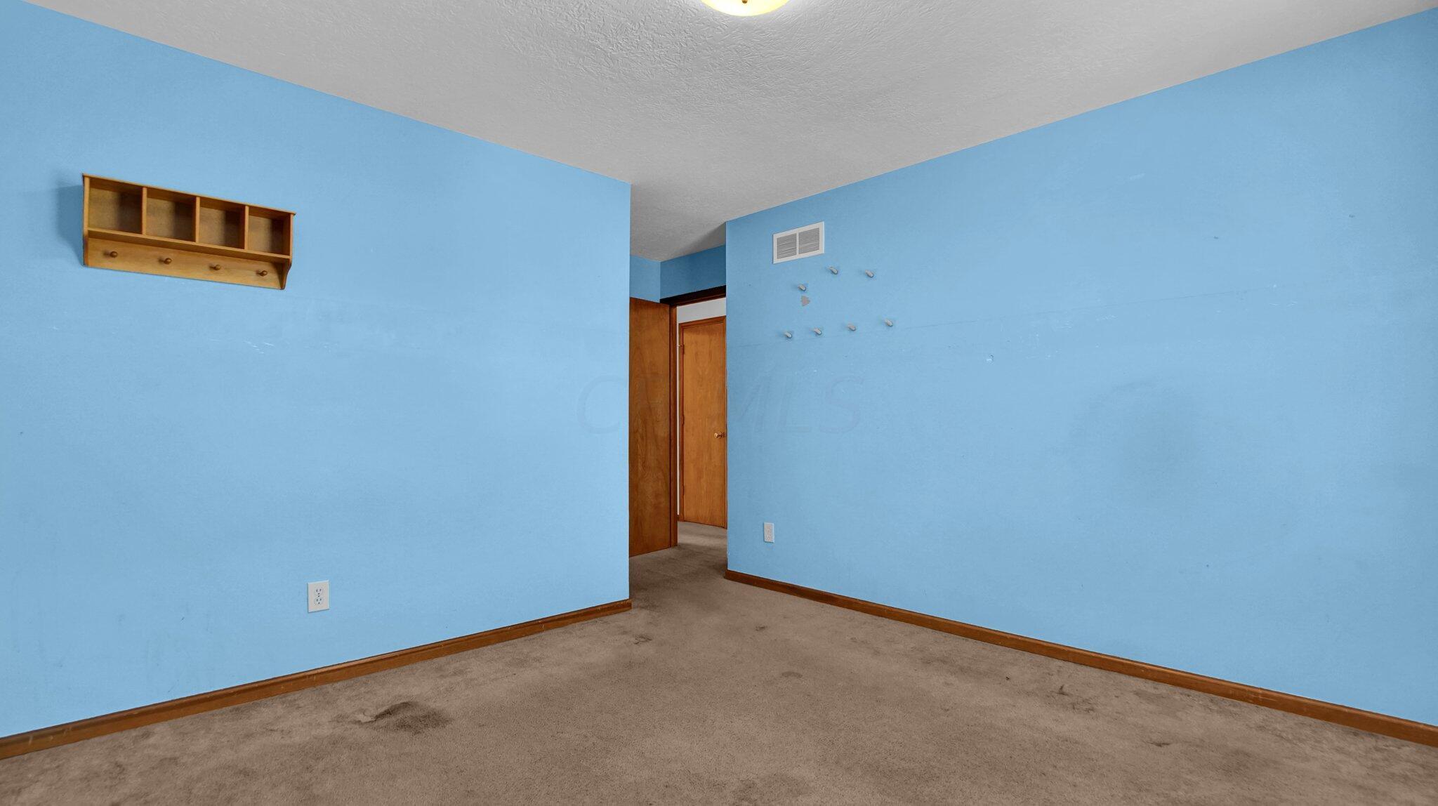 4987 Workingham Drive