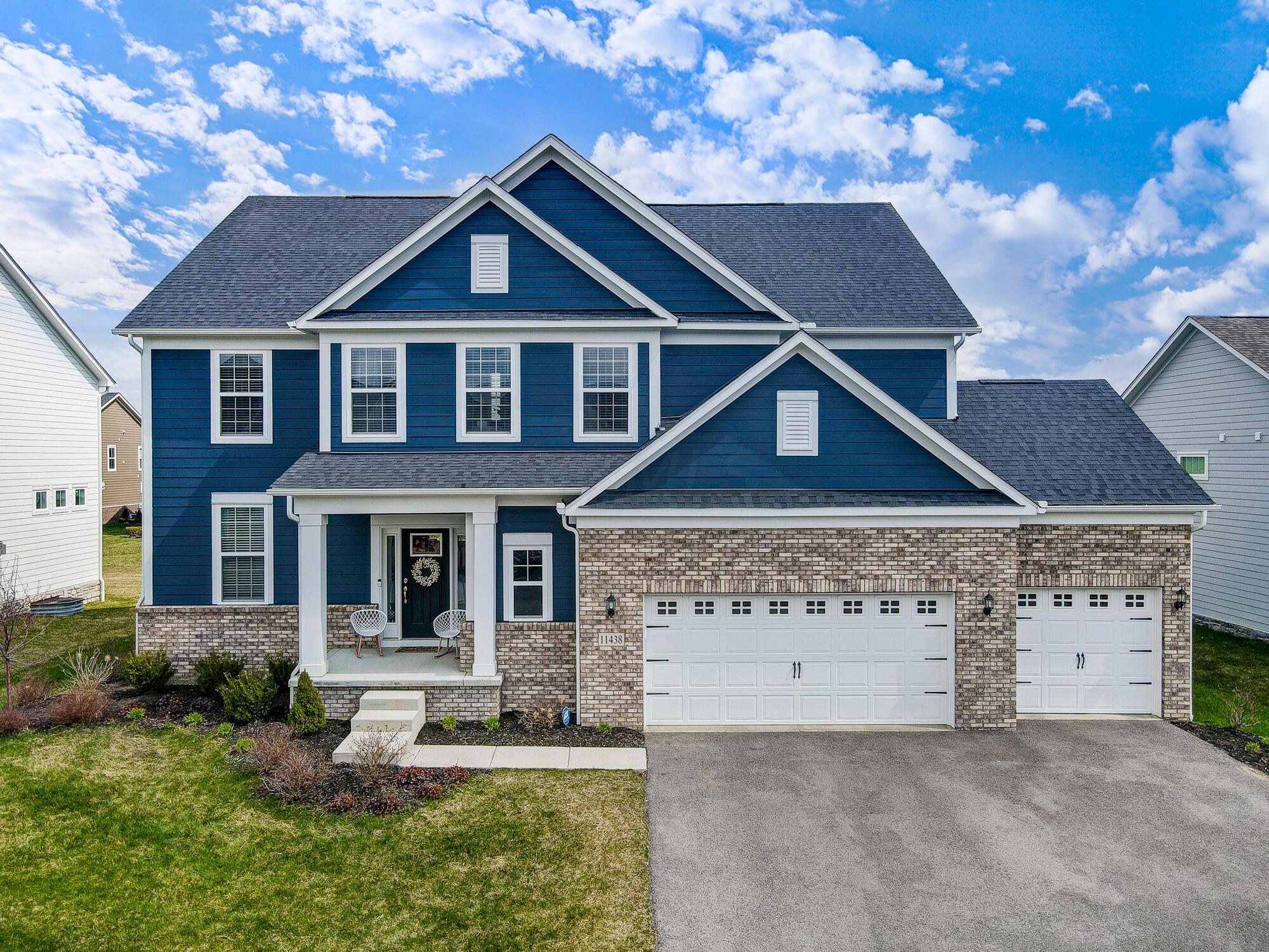 11438 Orchid Hill Drive