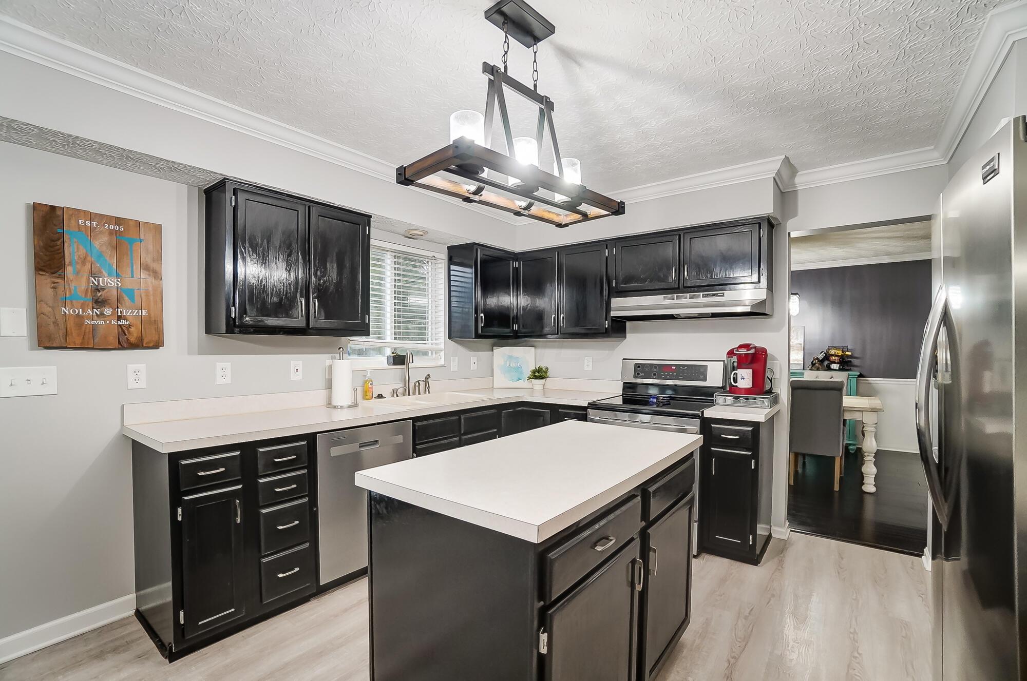 2747 Willow Glen Road