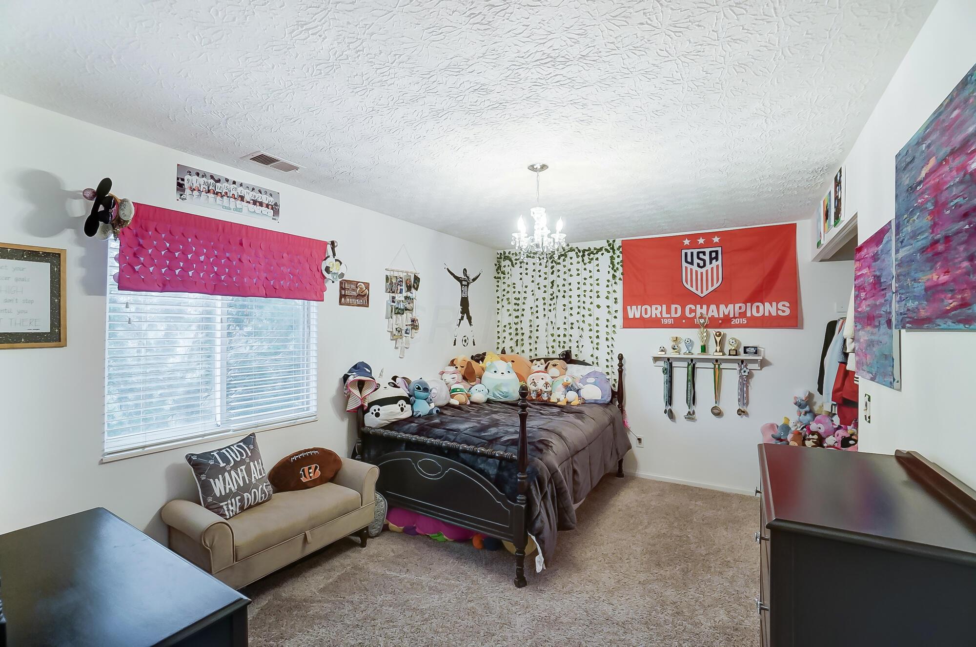 2747 Willow Glen Road