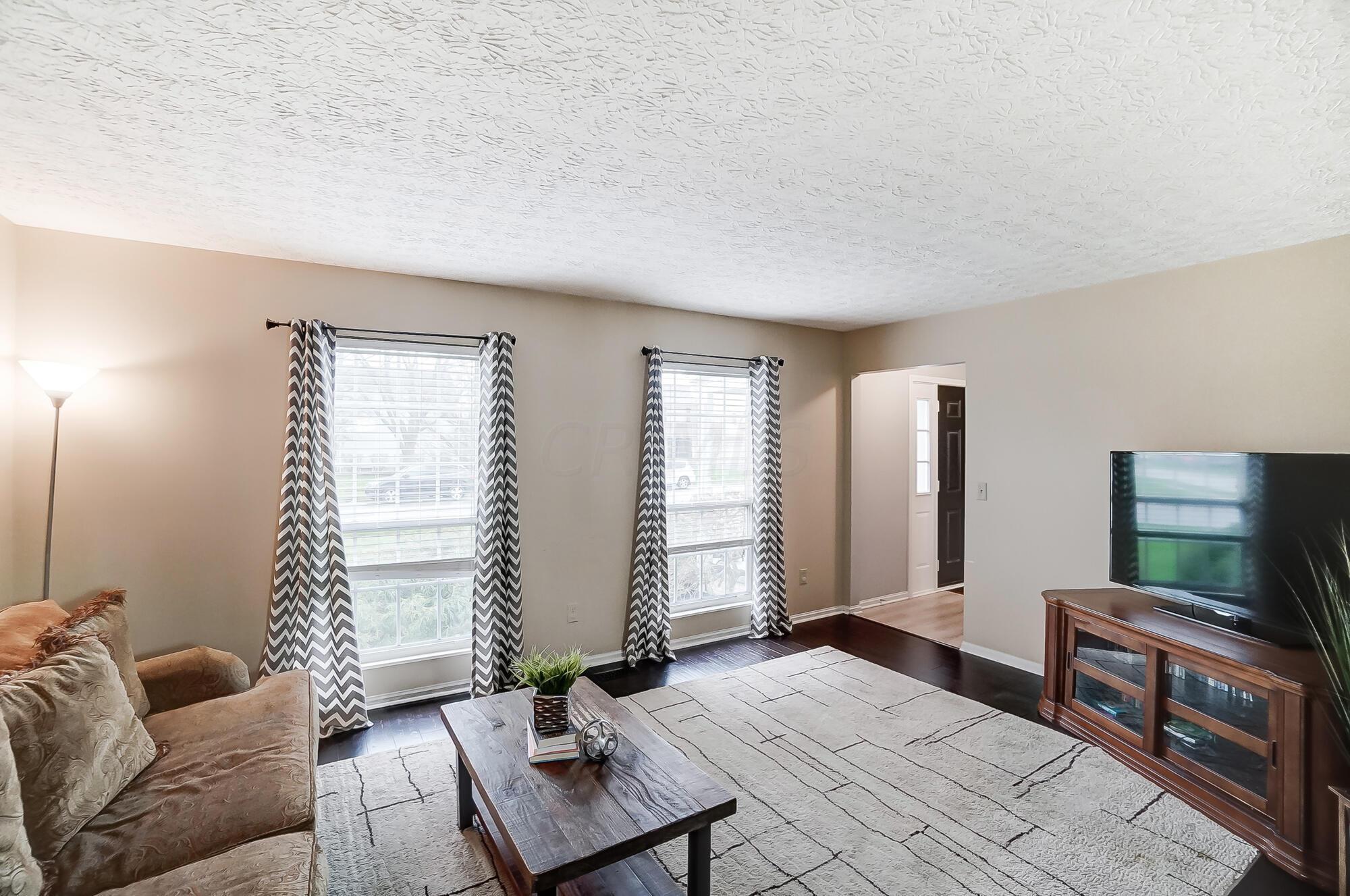 2747 Willow Glen Road