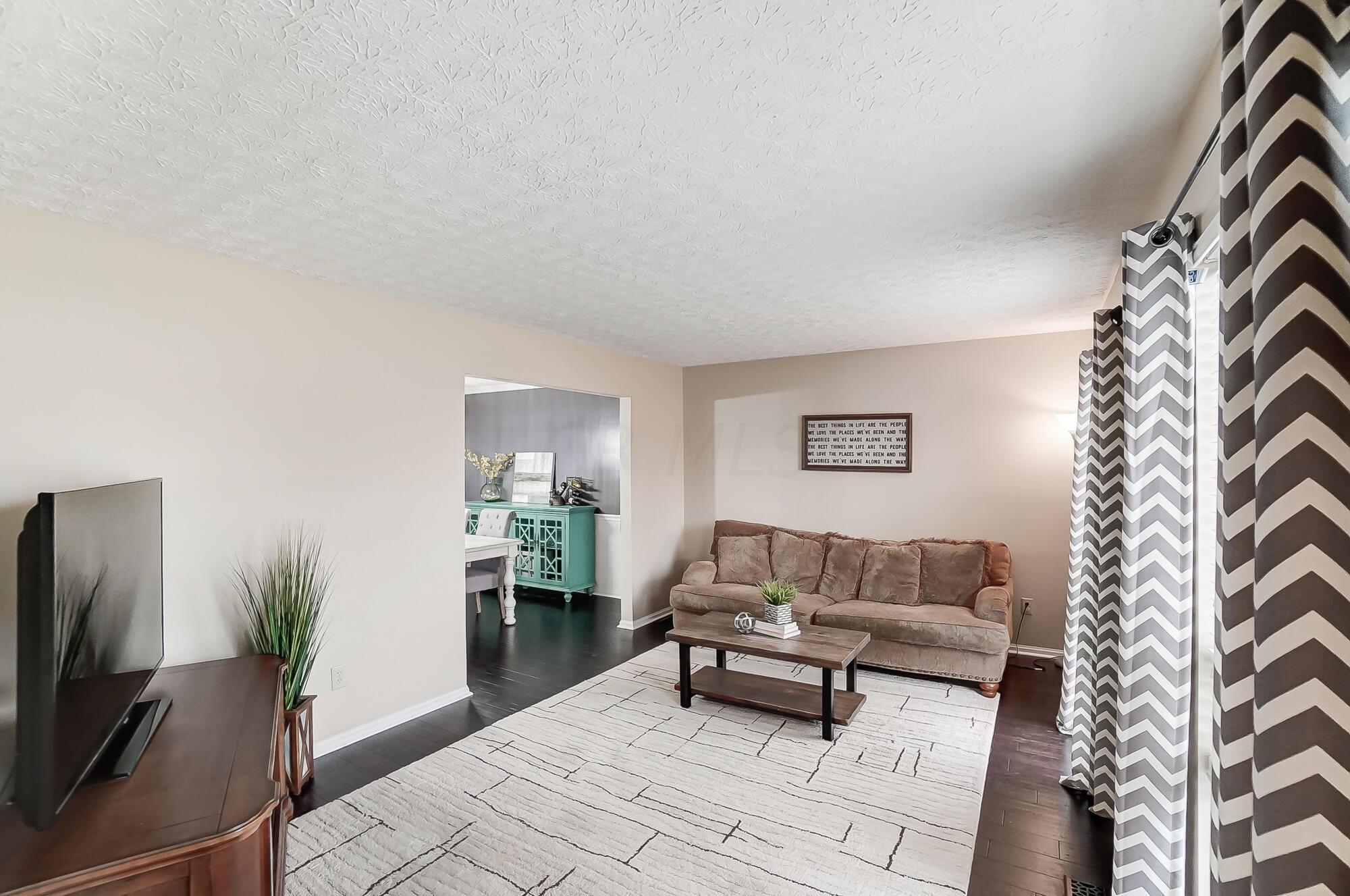 2747 Willow Glen Road